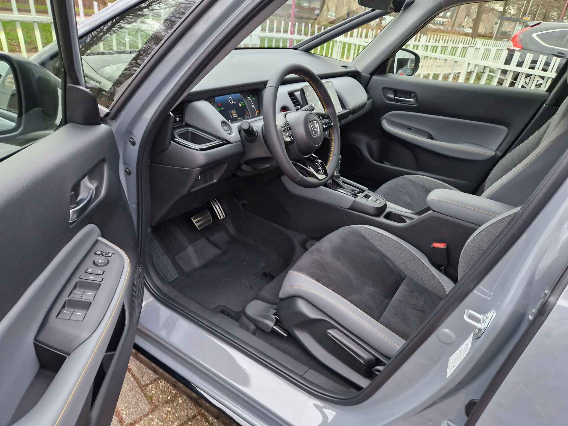 Honda Jazz 1.5 e:HEV Advance Sport Navigatie, Parkeersensoren V+A, Apple/Android , All-in Rijklaarprijs - 5/28