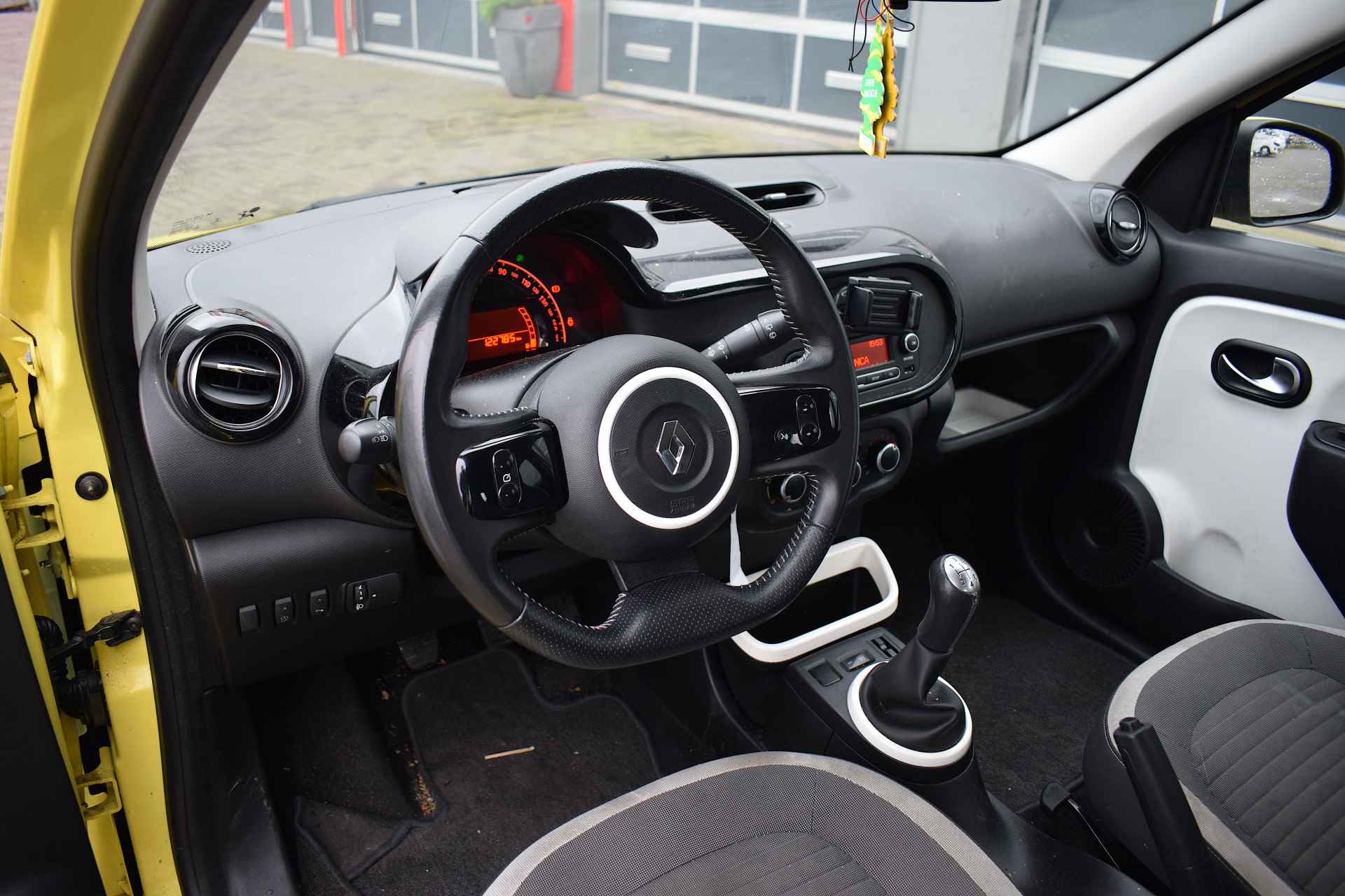 Renault Twingo 1.0 SCe Expression | Airco | Cruise | Sensoren | Elektrische Ramen - 5/11