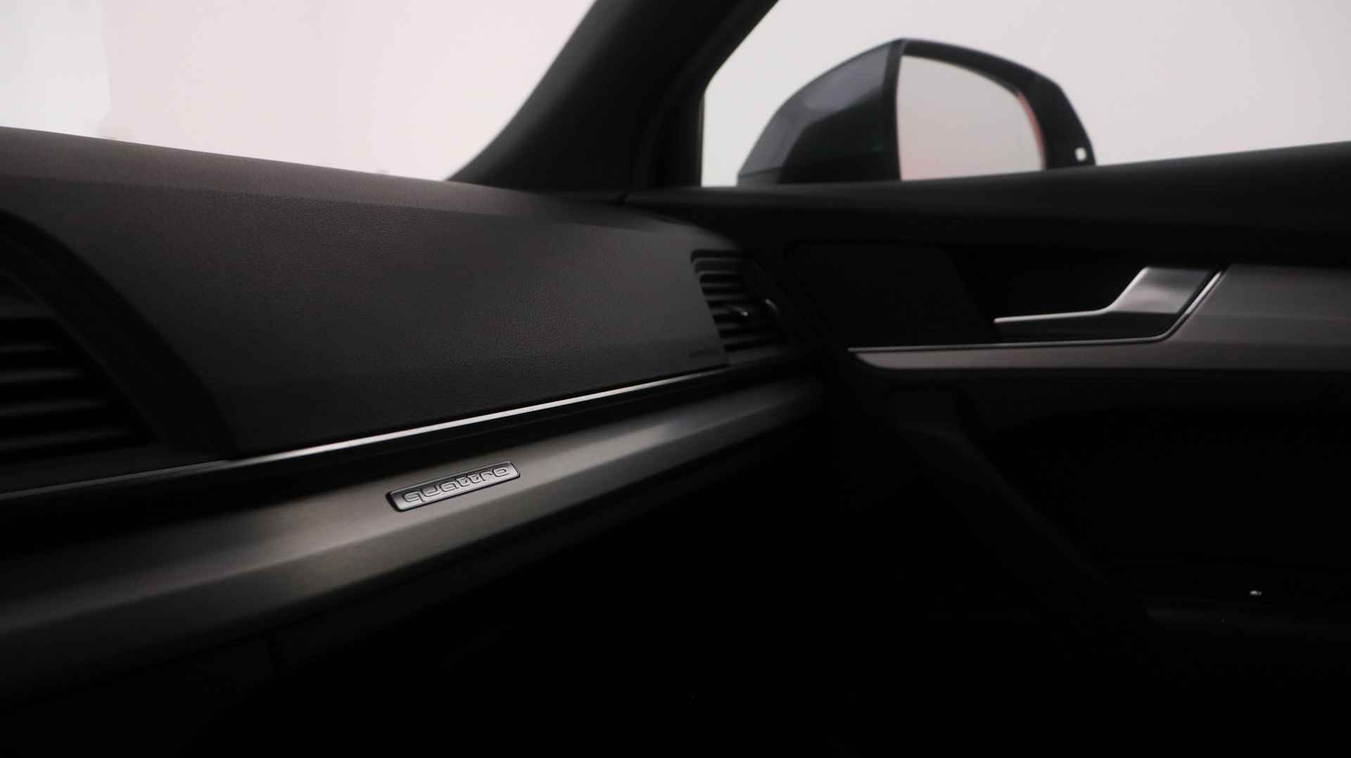 Audi Q5 50 TFSI e quattro S edition | Virtual cockpit | Sportstoelen | - 33/37