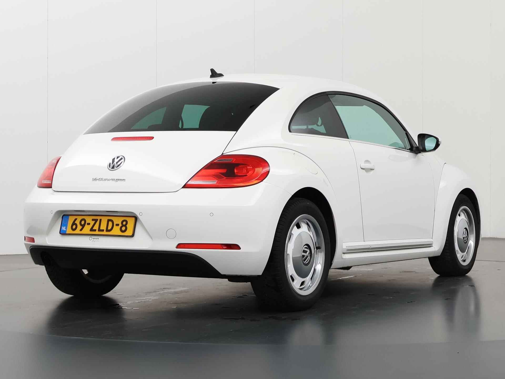 Volkswagen Beetle 1.2 TSI Design | Navigatie | Bi-xenon | Keyless Go | Fender Sound | Cruise Control | Parkeersensoren | Climate Control | - 3/36