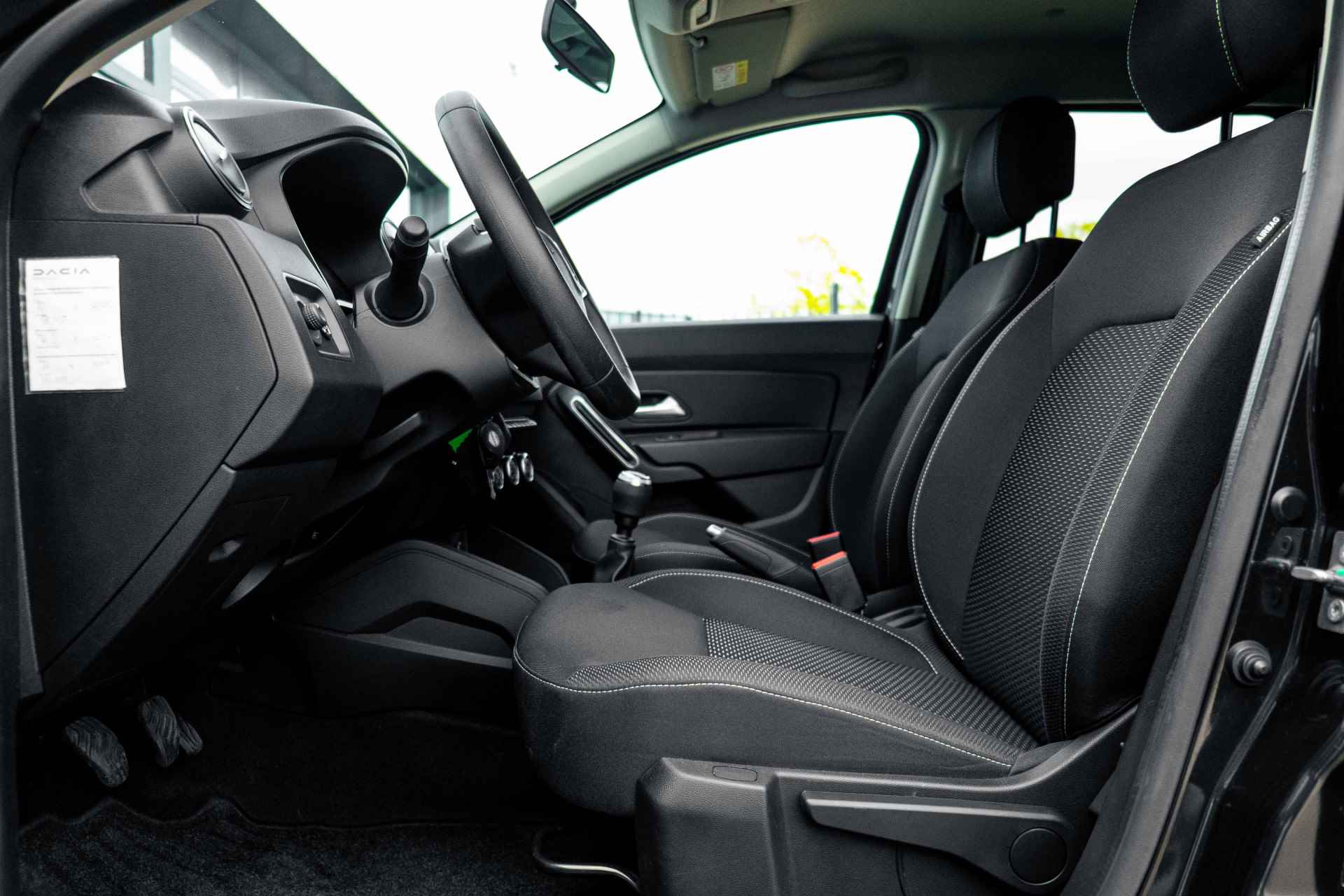 Dacia Duster 1.0 TCe Bi-Fuel Comfort | Trekhaak | Pack Look | Parkeersensoren achter |  | incl. Bovag rijklaarpakket met 12 maanden garantie - 28/42
