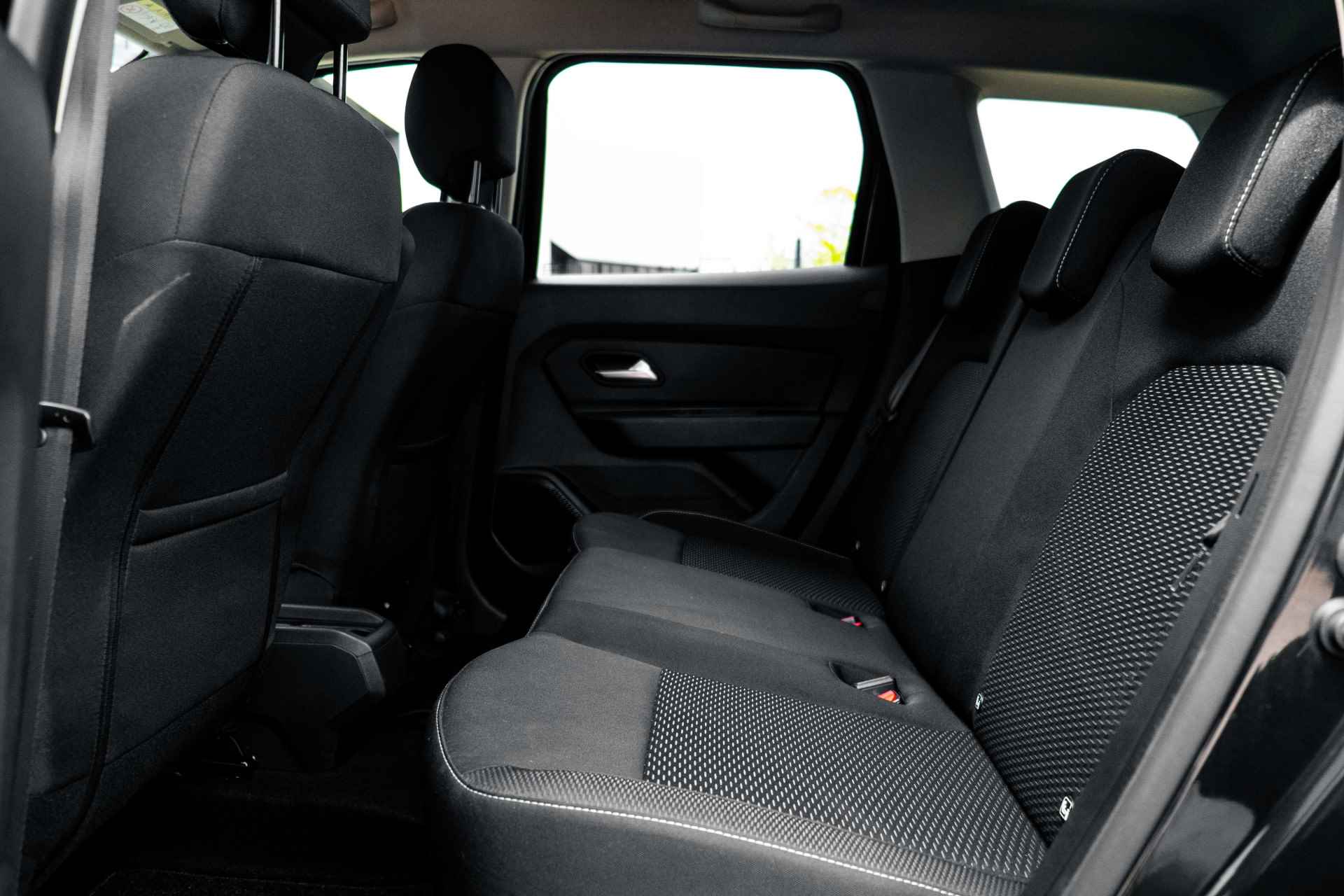 Dacia Duster 1.0 TCe Bi-Fuel Comfort | Trekhaak | Pack Look | Parkeersensoren achter |  | incl. Bovag rijklaarpakket met 12 maanden garantie - 32/42
