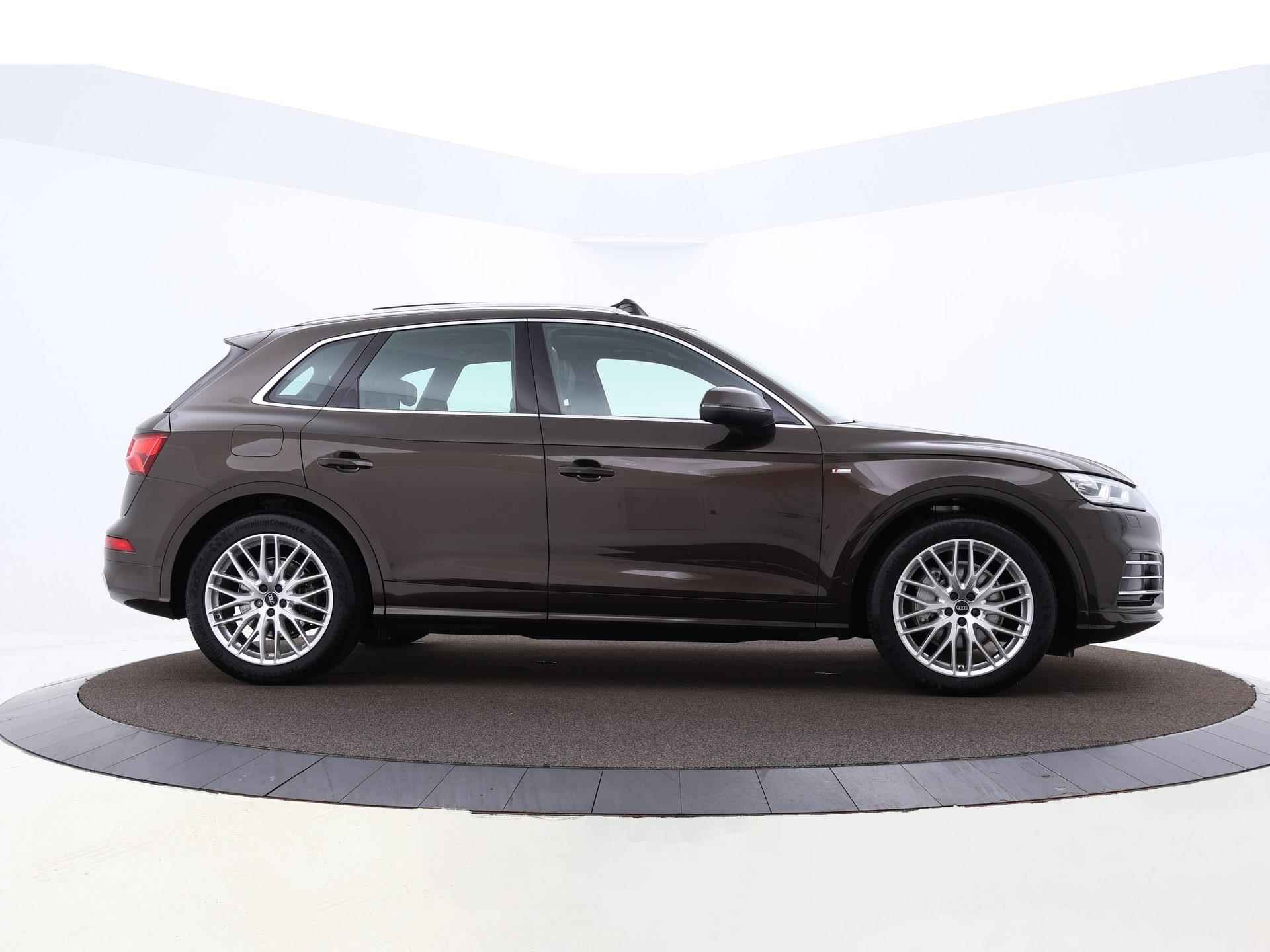 Audi Q5 2.0 Tfsi 252pk S-tronic Quattro Launch Edition | Climatronic | Panoramadak | Navi | Smartphone Interface | S-Line | Elek. Achterklep | 20'' Inch | 12 Maanden BOVAG Garantie - 6/37