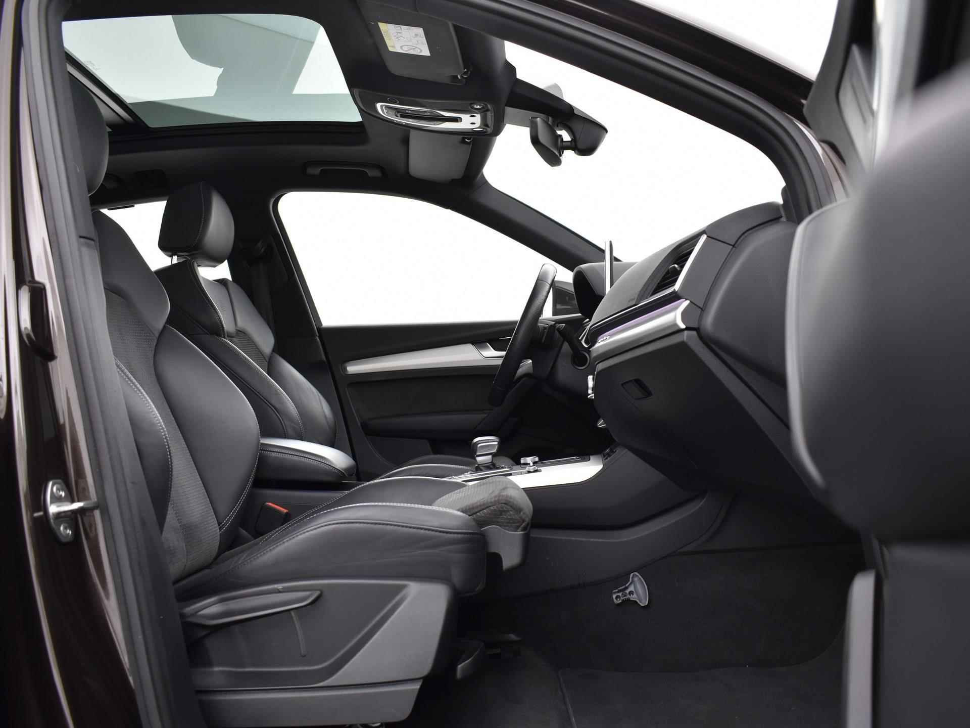 Audi Q5 2.0 Tfsi 252pk S-tronic Quattro Launch Edition | Climatronic | Panoramadak | Navi | Smartphone Interface | S-Line | Elek. Achterklep | 20'' Inch | 12 Maanden BOVAG Garantie - 14/37