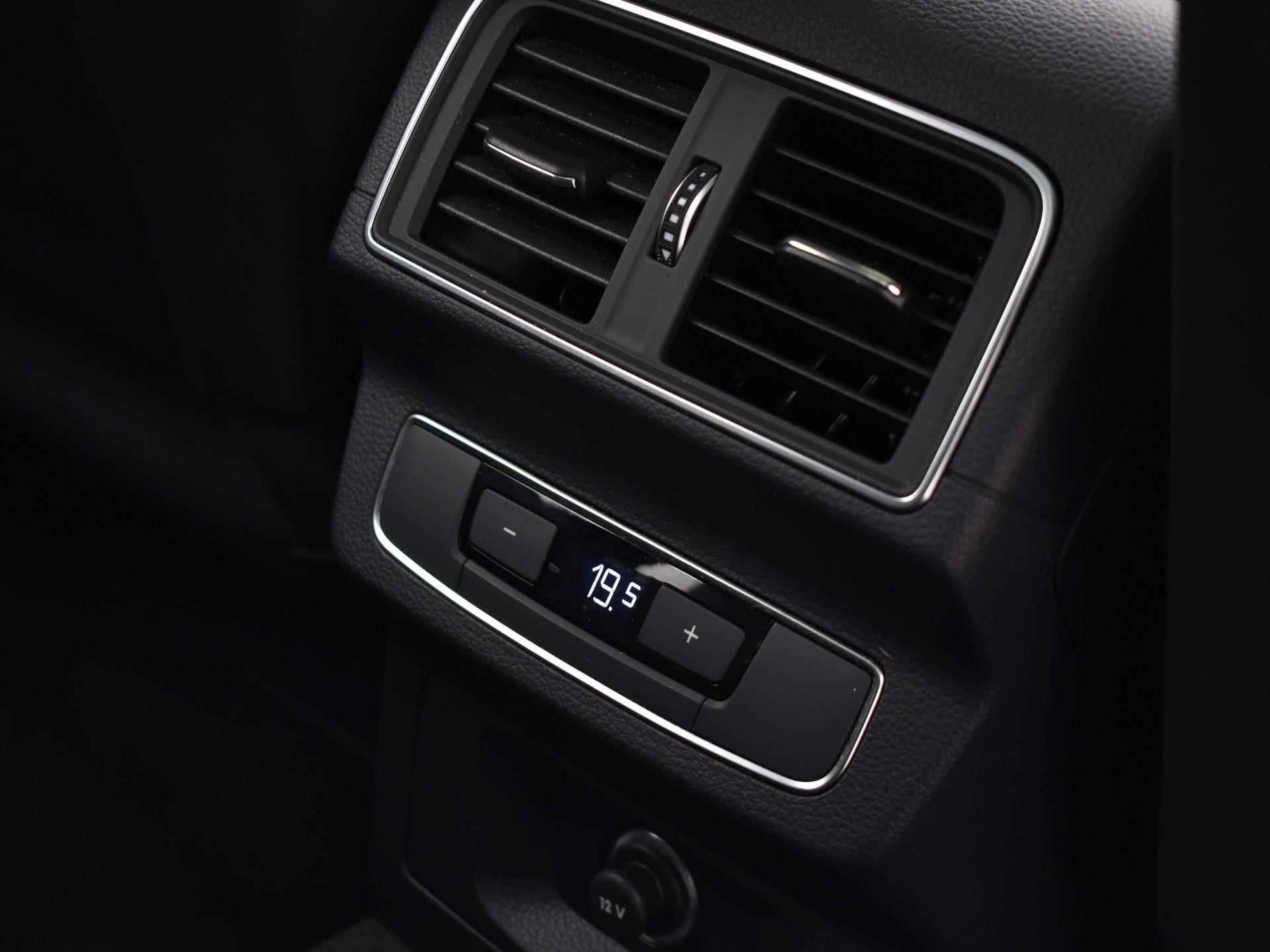 Audi Q5 2.0 Tfsi 252pk S-tronic Quattro Launch Edition | Climatronic | Panoramadak | Navi | Smartphone Interface | S-Line | Elek. Achterklep | 20'' Inch | 12 Maanden BOVAG Garantie - 16/37