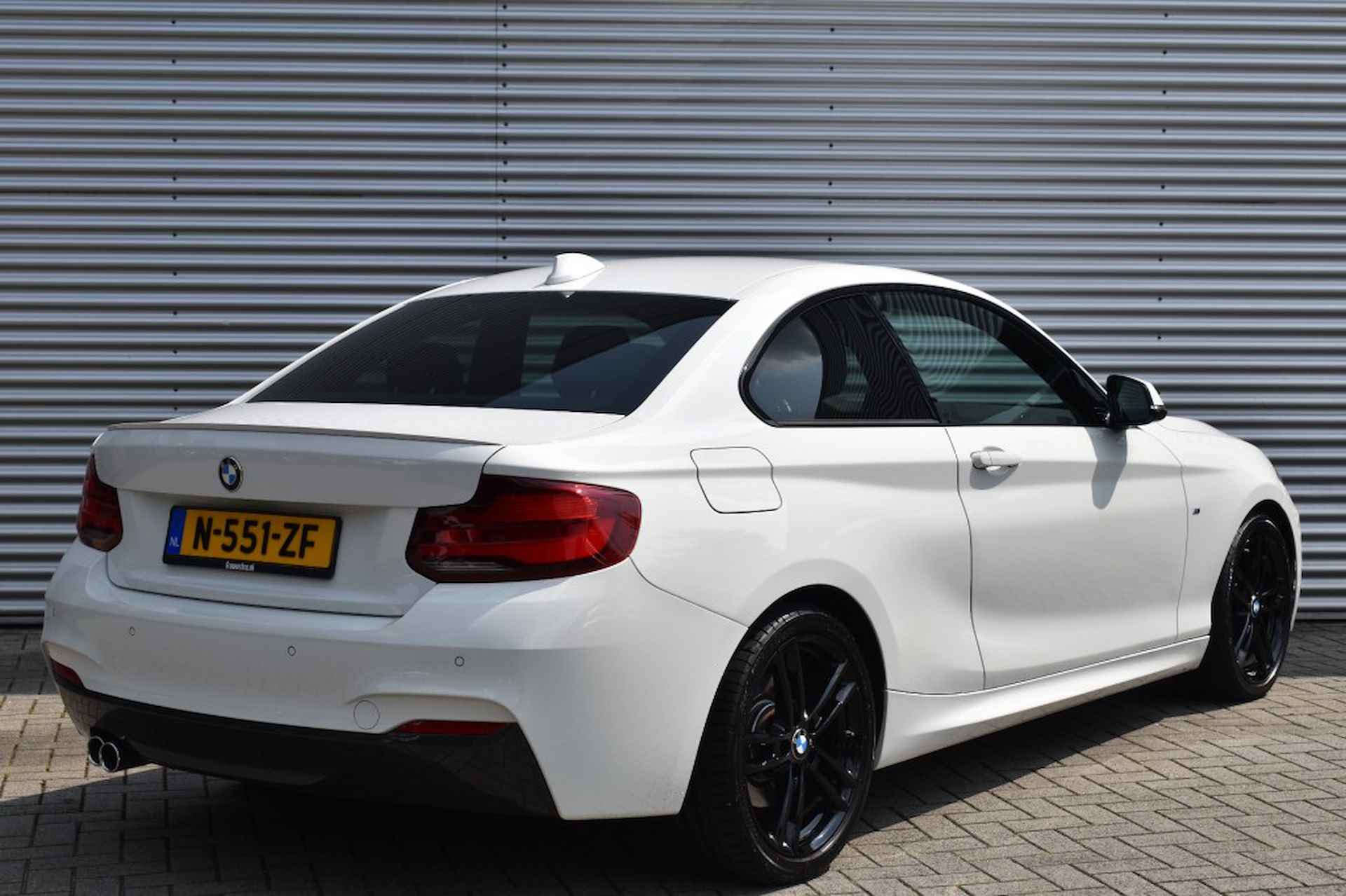 BMW 2-serie 220I COUPE  AUT.HIGH EXECUTIVE M-PAKKET - 3/47