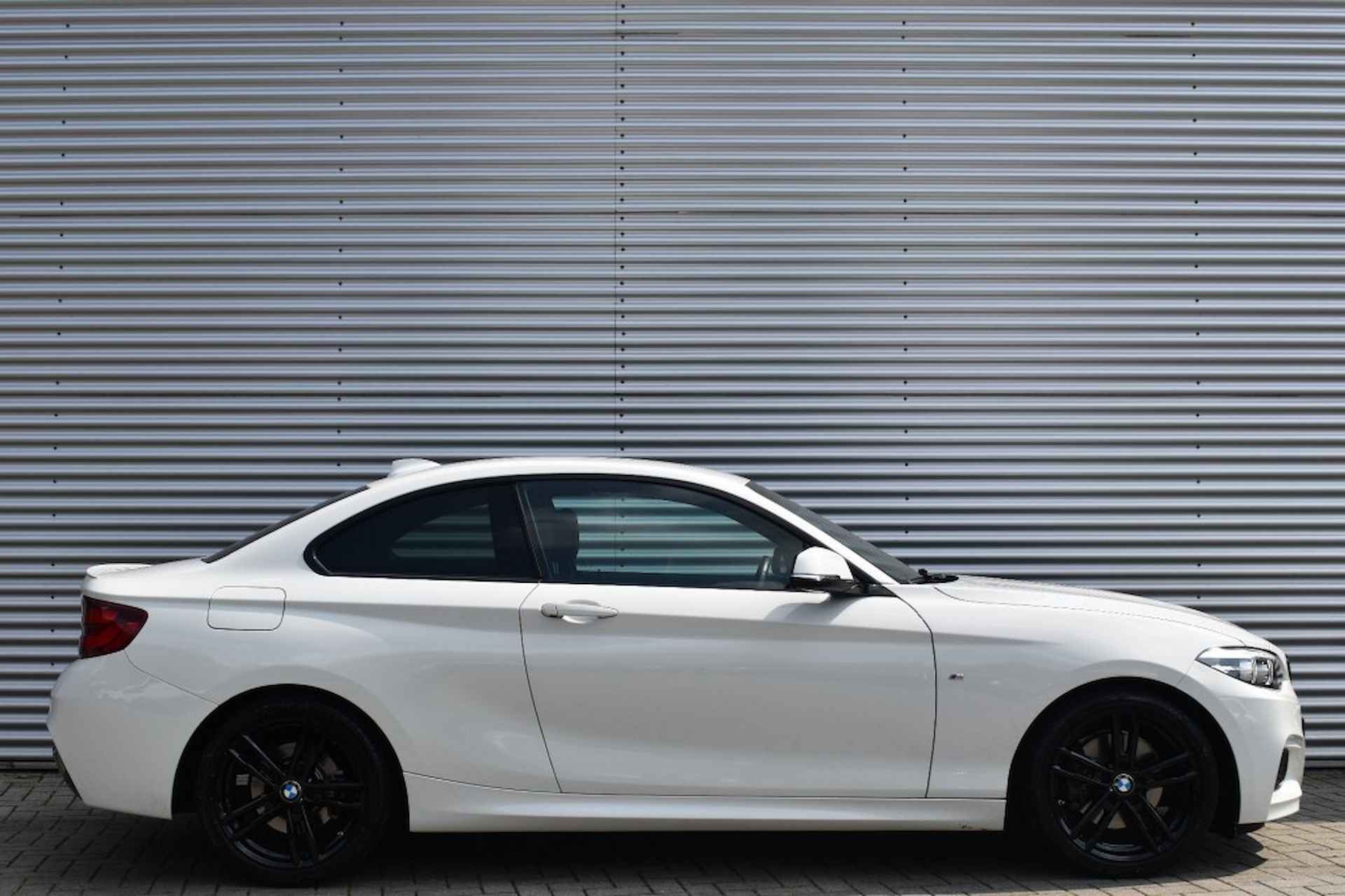 BMW 2-serie 220I COUPE  AUT.HIGH EXECUTIVE M-PAKKET - 7/47