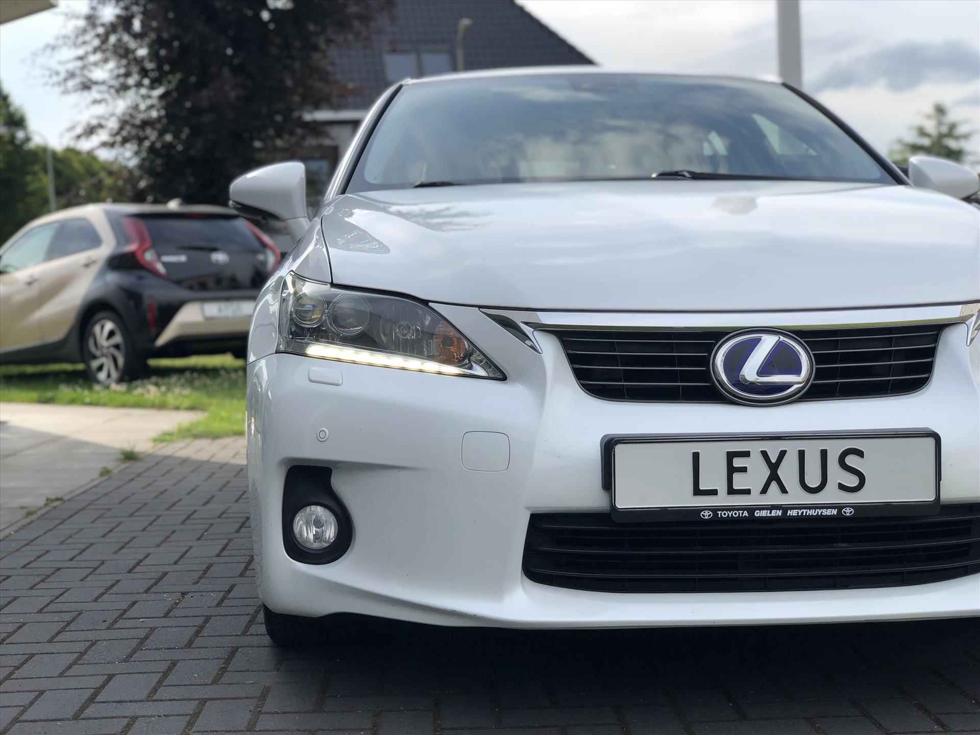 Lexus Ct 200h Luxury Line | Mark Levinson, Leer, Geheugenfunctie, Parkeersensoren, Trekhaak, Stoelverwarming - 7/43