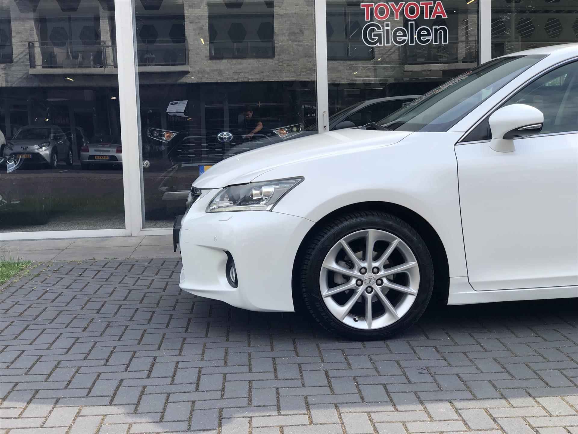 Lexus Ct 200h Luxury Line | Mark Levinson, Leer, Geheugenfunctie, Parkeersensoren, Trekhaak, Stoelverwarming - 8/43