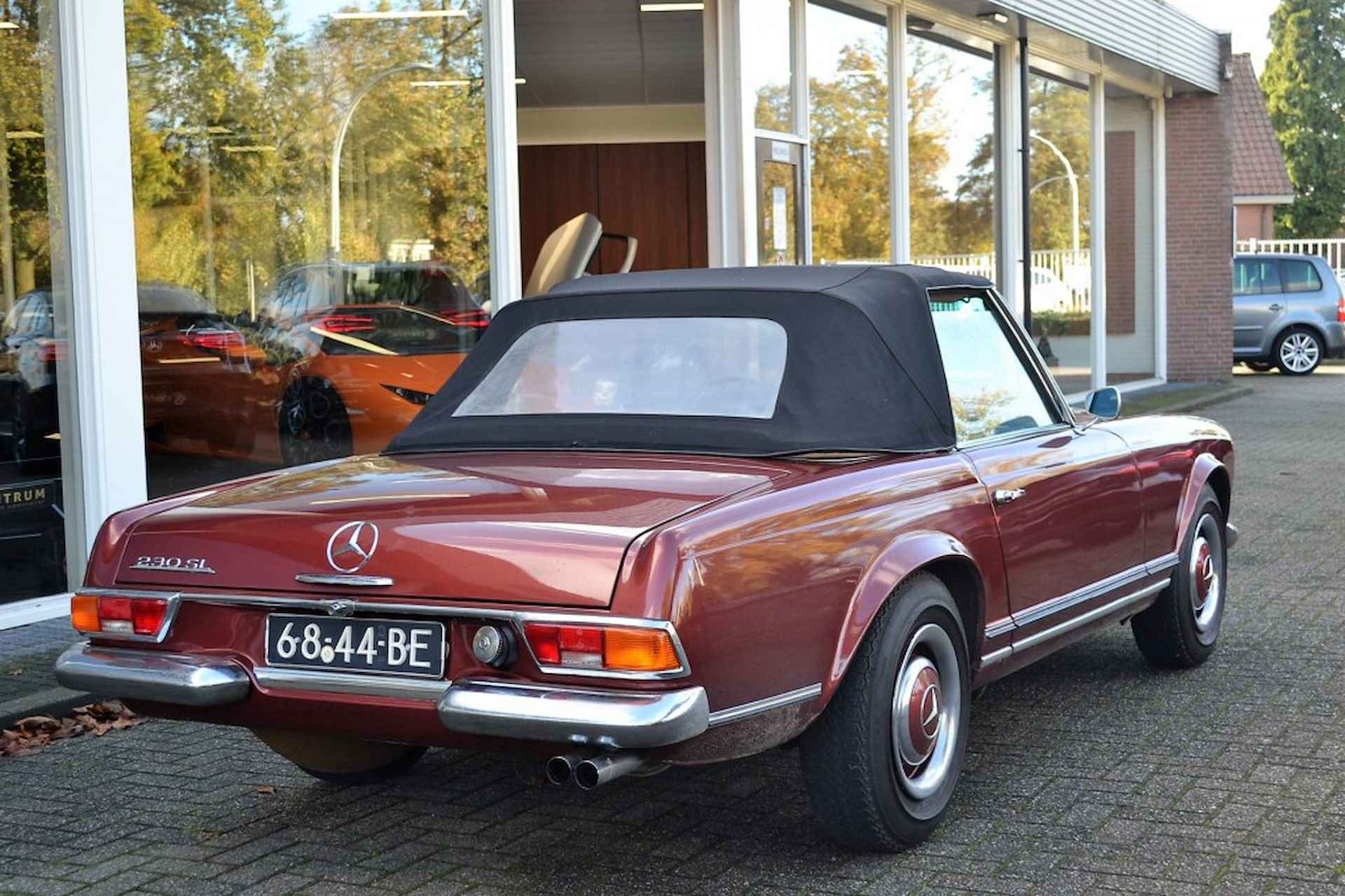 MERCEDES-BENZ 230 230 SL Pagode - 3/14