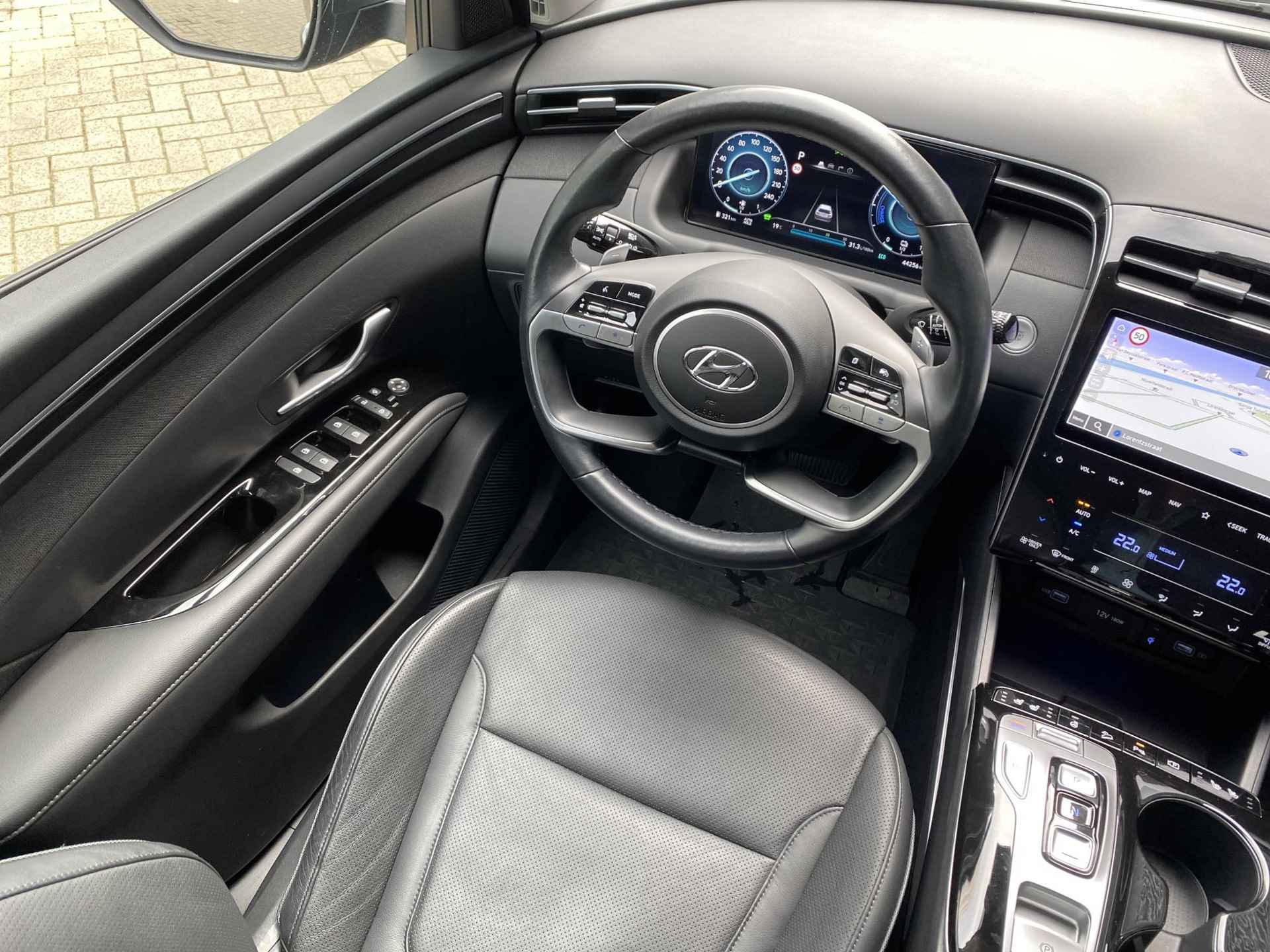 Hyundai Tucson 1.6 T-GDI HEV Premium Sky || Panoramische schuif-kanteldak| Lederen bekleding | Navigatie & Camera |Blind-spot View Monitor || - 10/38