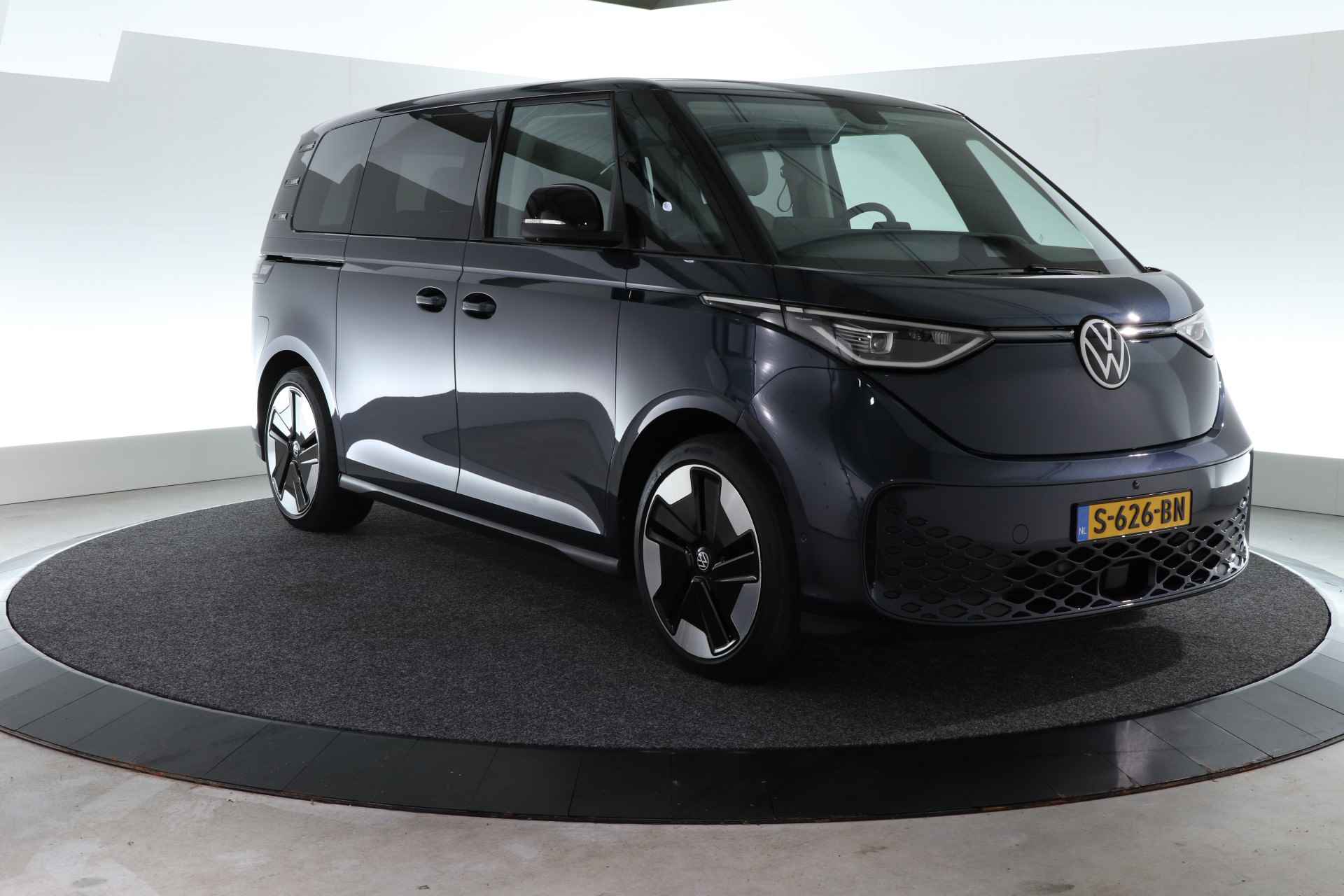 Volkswagen ID. Buzz 1st Max 77kWh / ALL-IN PRIJS / TREKHAAK / VEEL LUXE / - 3/38