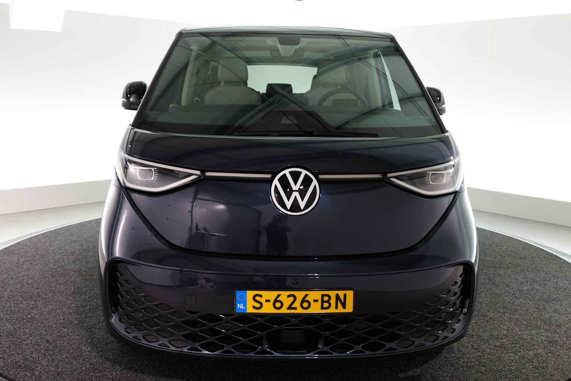 Volkswagen ID. Buzz 1st Max 77kWh / ALL-IN PRIJS / TREKHAAK / VEEL LUXE / - 12/38