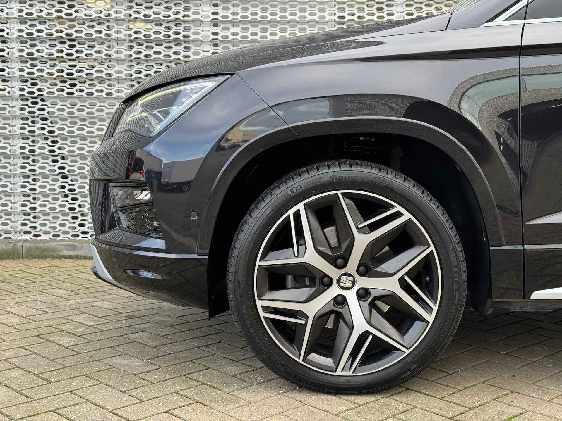 SEAT Ateca 2.0 TSI 190pk FR 4DRIVE Business Intense / Panoramadak / Virtual Cockpit / 19" LMV / Standkachel / 360 Camera / Keyless / LED P4 - 31/31