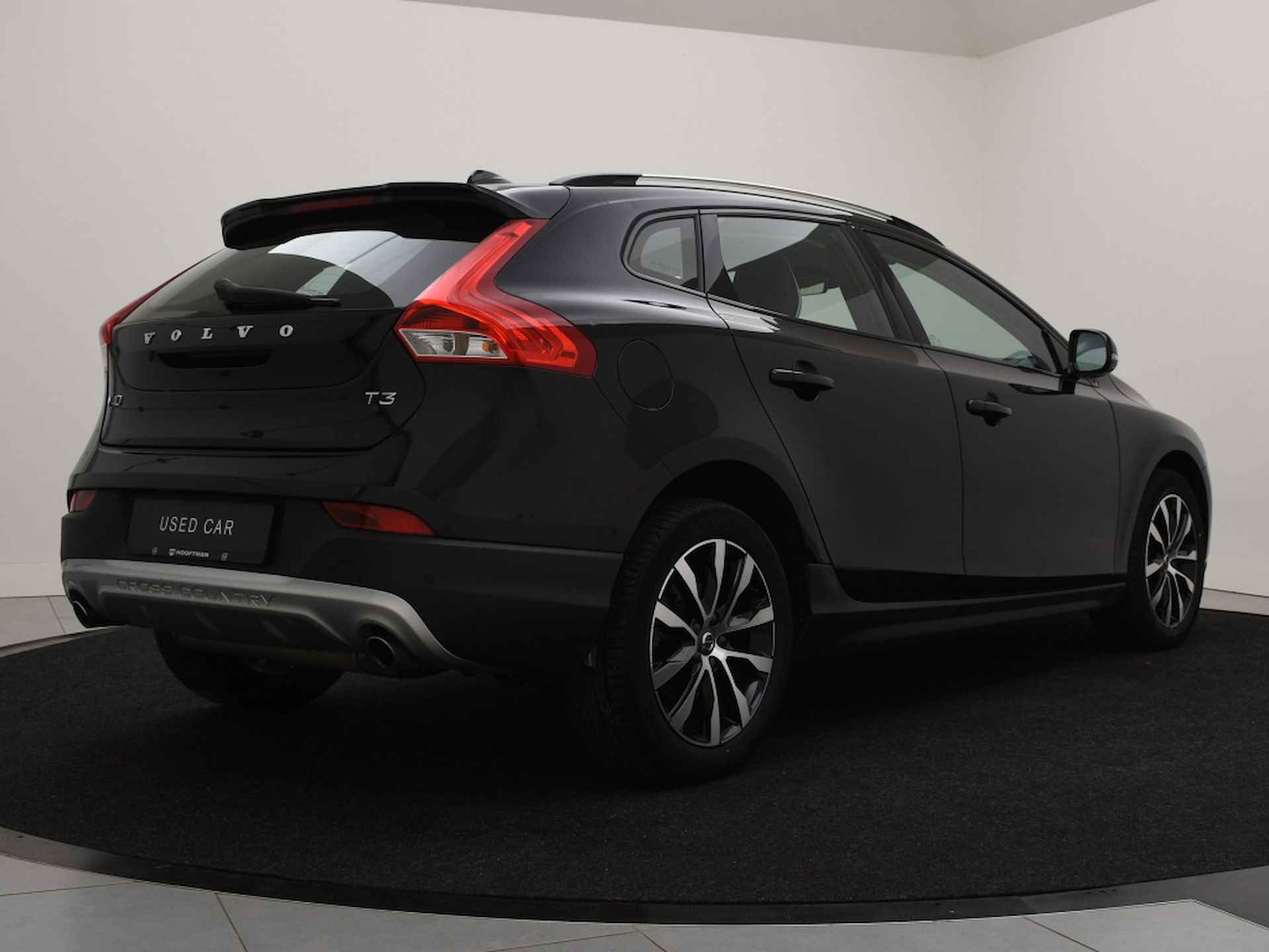 Volvo V40 Cross Country T3 AUT(6) DYNAMIC EDITION NAVI BLUETOOTH PARK ASSIST STOELVERWAR - 3/31