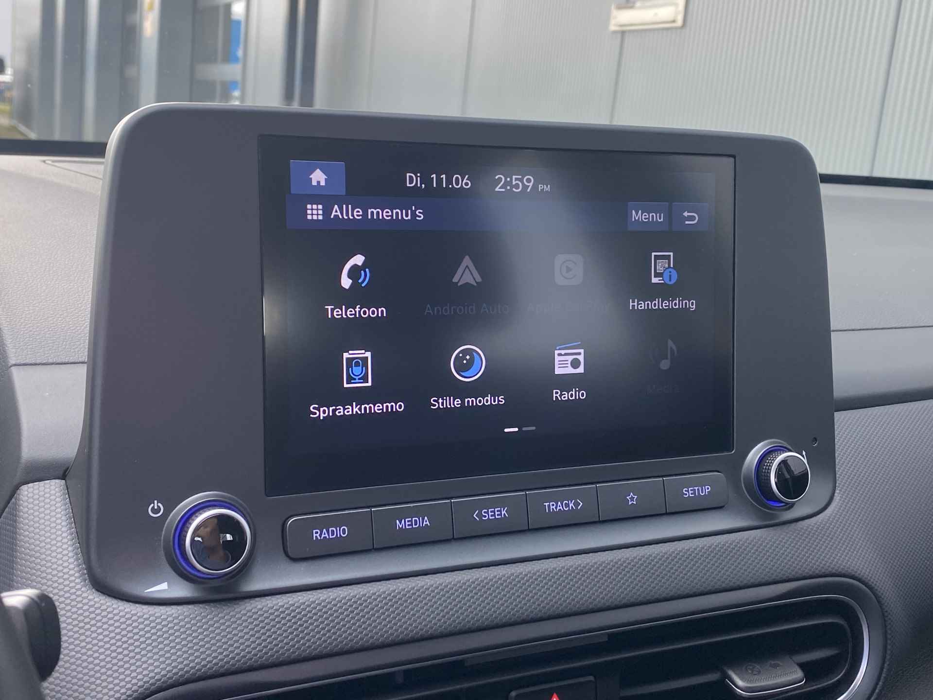 Hyundai KONA 1.0 T-GDI 120pk Comfort Automaat | LED | Carplay | Climate | Camera | Navigatie | 16" Lichtmetaal | Cruisecontrol | Parkeersenso - 23/28