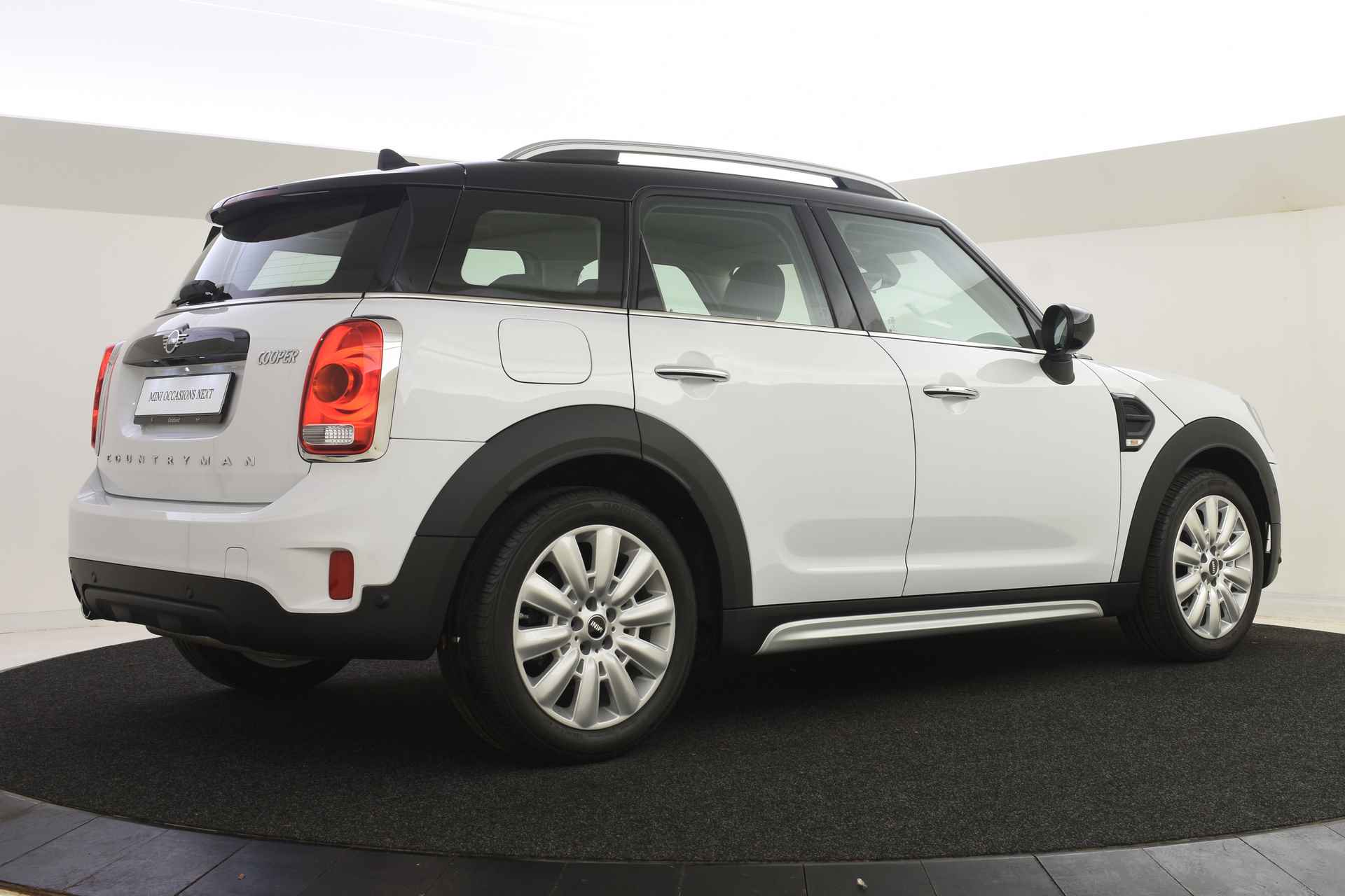 MINI Countryman Cooper Pepper Automaat / Achteruitrijcamera / LED / Park Assistant / Comfort Access / Cruise Control - 14/42