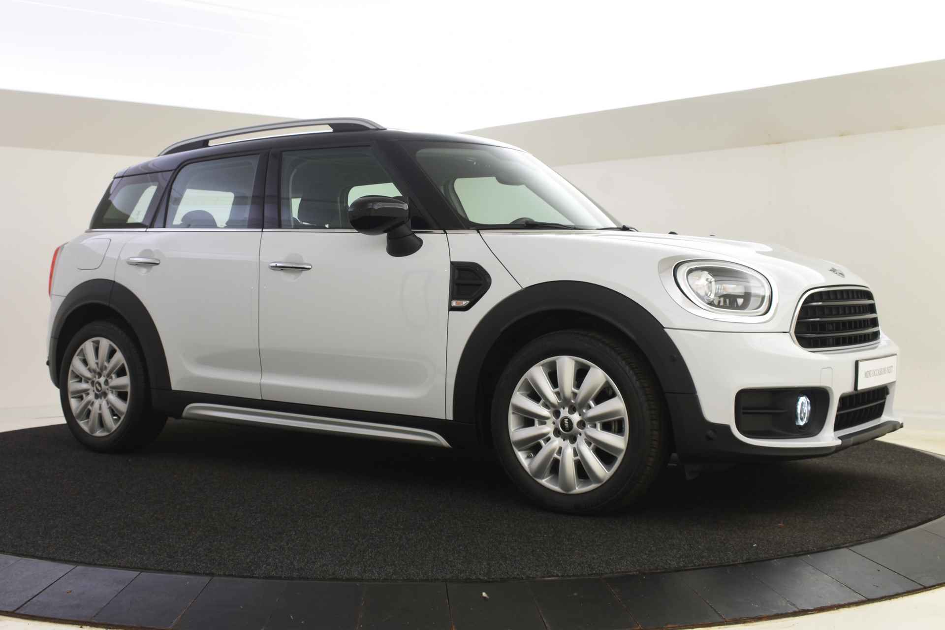 MINI Countryman Cooper Pepper Automaat / Achteruitrijcamera / LED / Park Assistant / Comfort Access / Cruise Control - 26/42