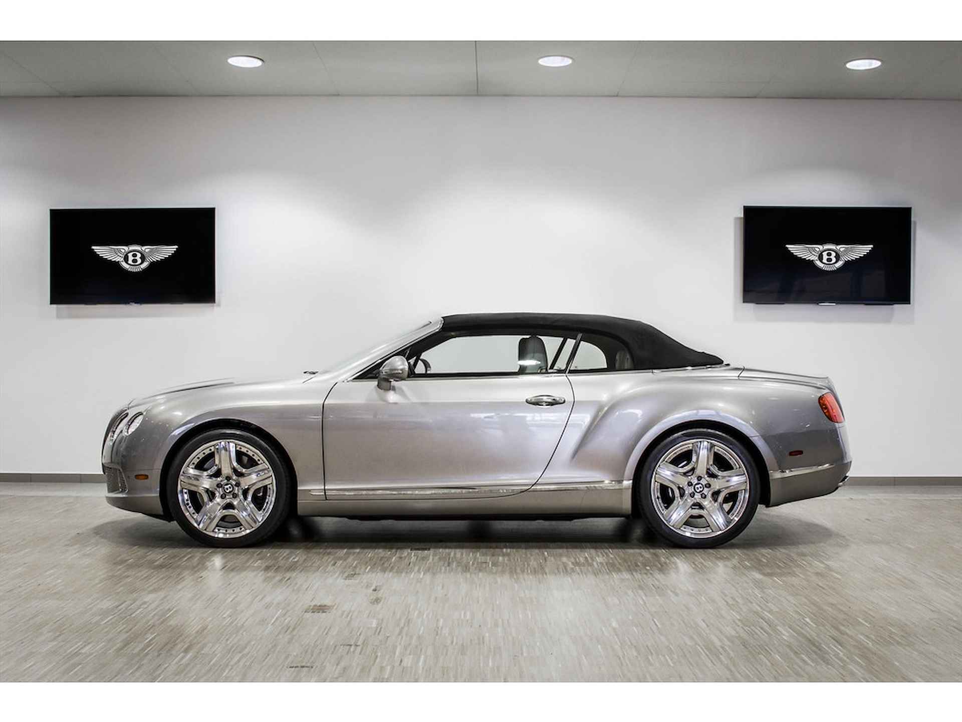 Bentley Continental Continental GTC W12 Mulliner | Special Paint | Zeer nette auto! - 5/34