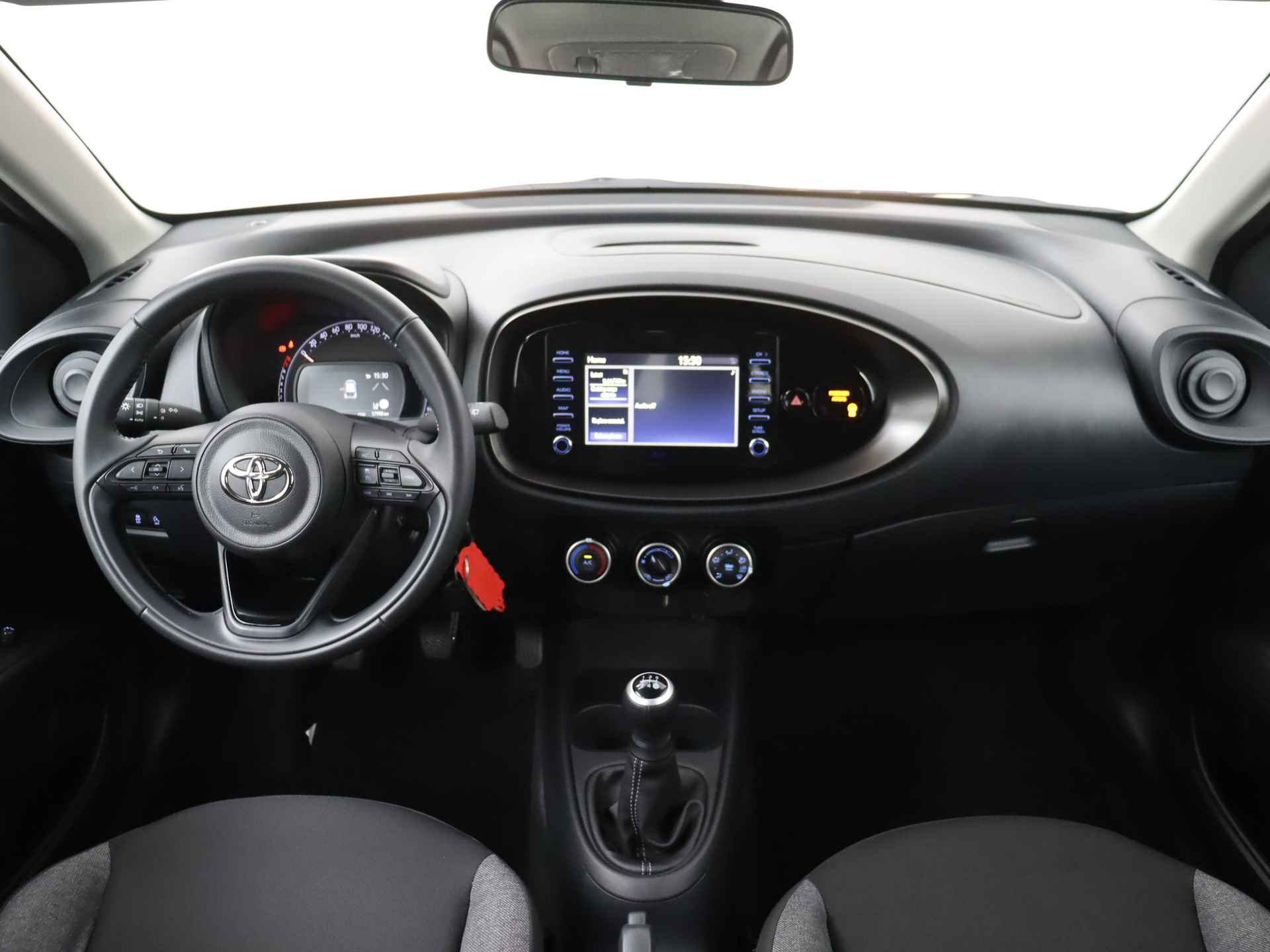 Toyota Aygo X 1.0 VVT-i MT play | Camera | Cruise Control Adaptief | Airco | - 6/41