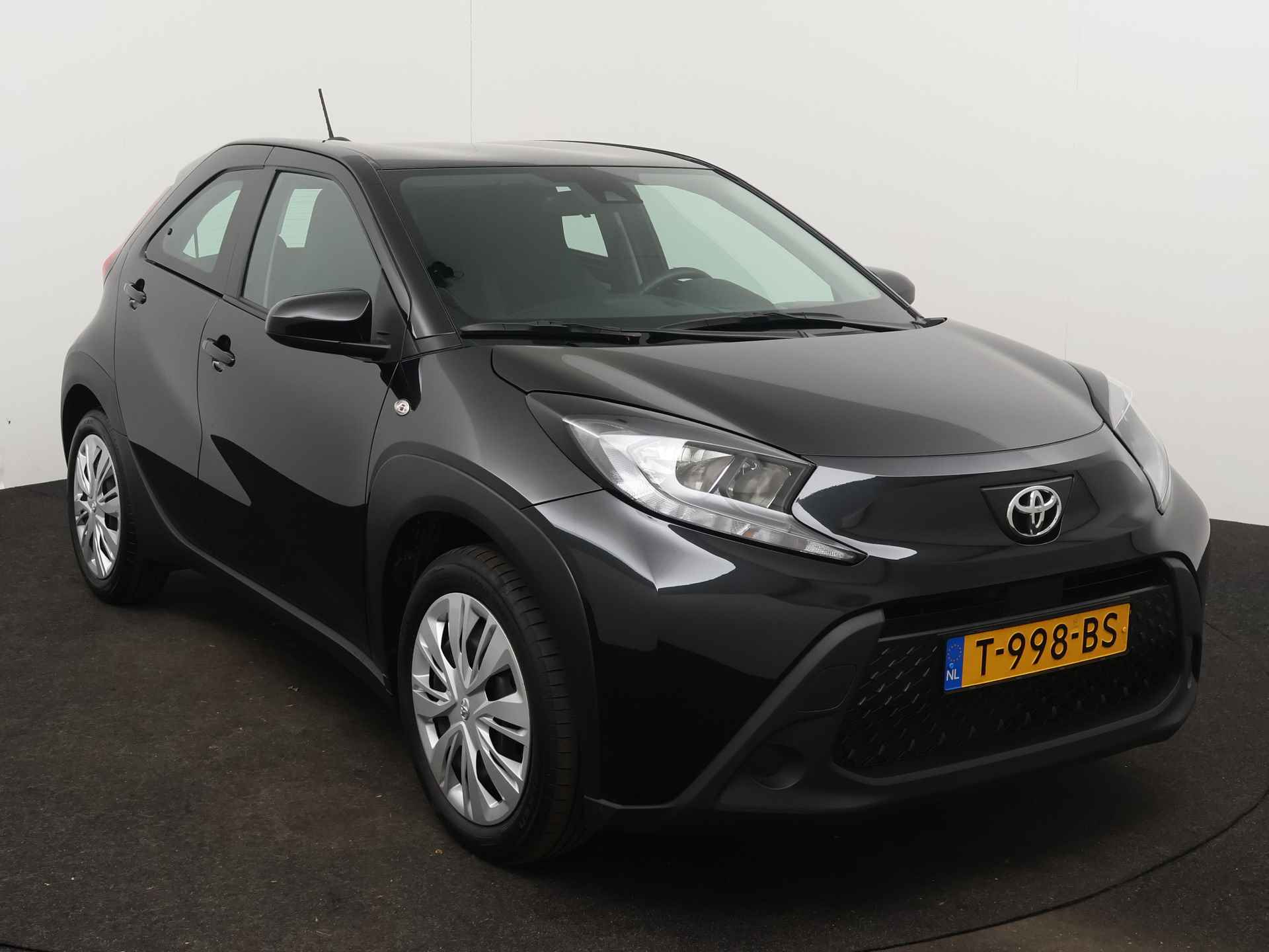 Toyota Aygo X 1.0 VVT-i MT play | Camera | Cruise Control Adaptief | Airco | - 29/41