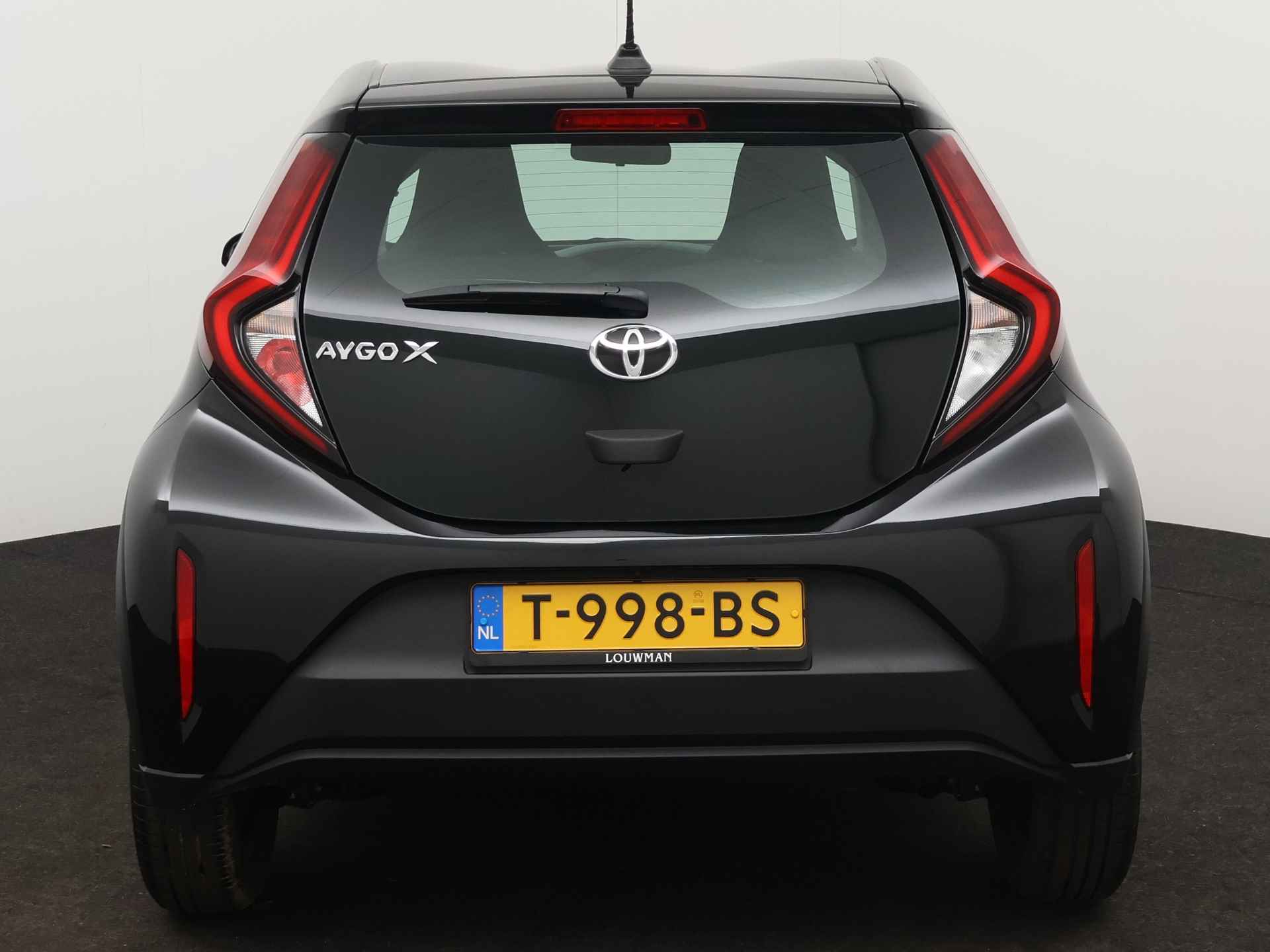 Toyota Aygo X 1.0 VVT-i MT play | Camera | Cruise Control Adaptief | Airco | - 30/41