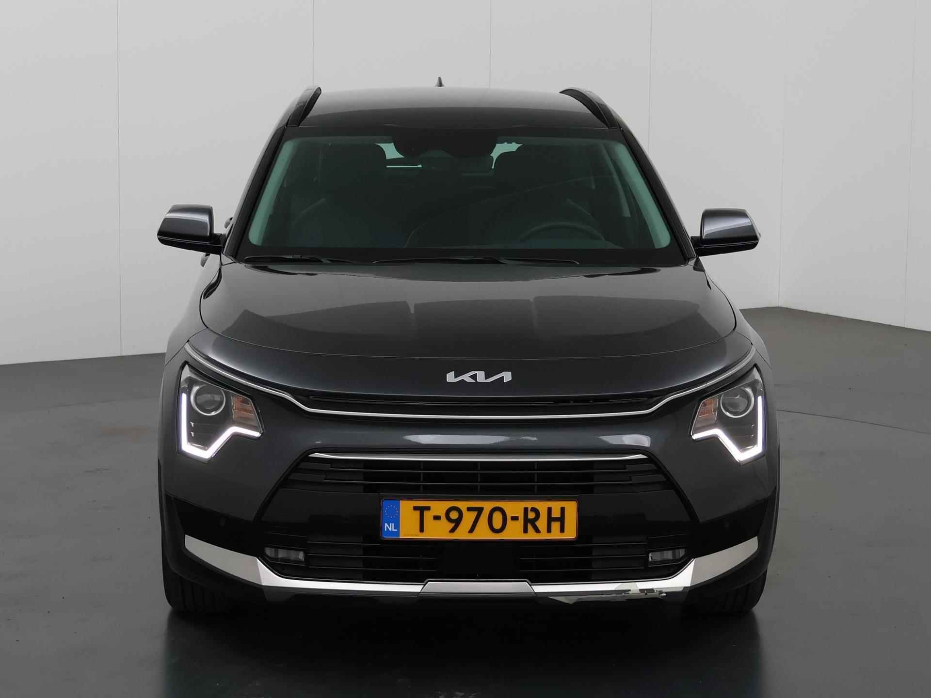 Kia Niro HEV 1.6 GDi Hybrid DynamicLine | Digitaal Dashboard | Keyless go | Navigatie | Parkeercamera - 4/36