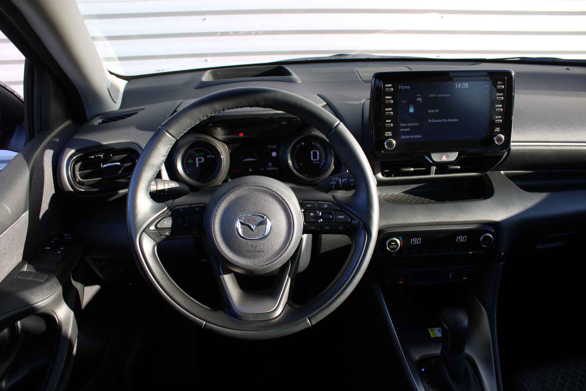 Mazda 2 Hybrid 1.5 Select | Airco | Navi | Cruise | PDC | Head-up display | Camera | - 10/37