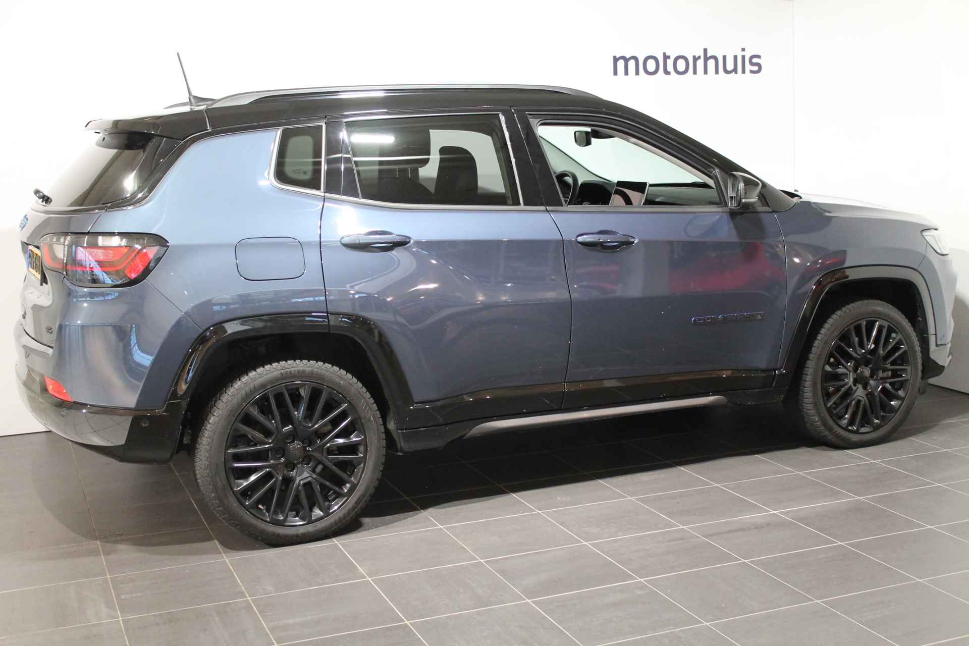 Jeep Compass 1.3T 4XE 240PK PHEV EAWD AUTOMAAT S ALPHINE LEDER LED ACC NAVI WINTERPACK - 7/35