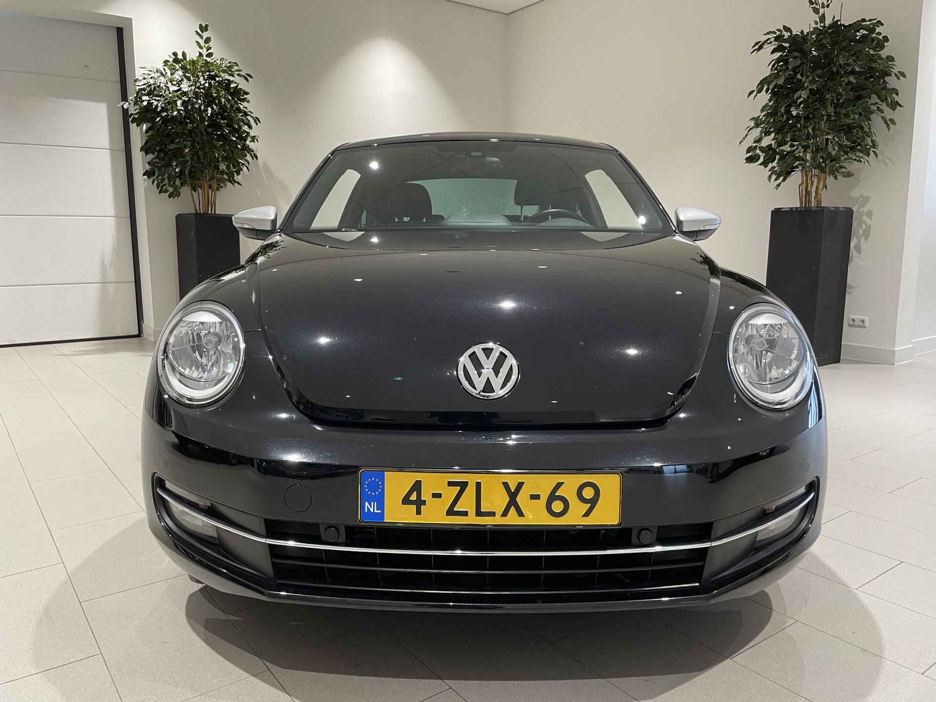 Volkswagen Beetle 1.2 TSI Design BlueMotion 105 PK | Stoelverwarming | Parkeersensoren | Navigatie | Climate Control | Cruise Control | Bluetooth | Radio | - 9/28