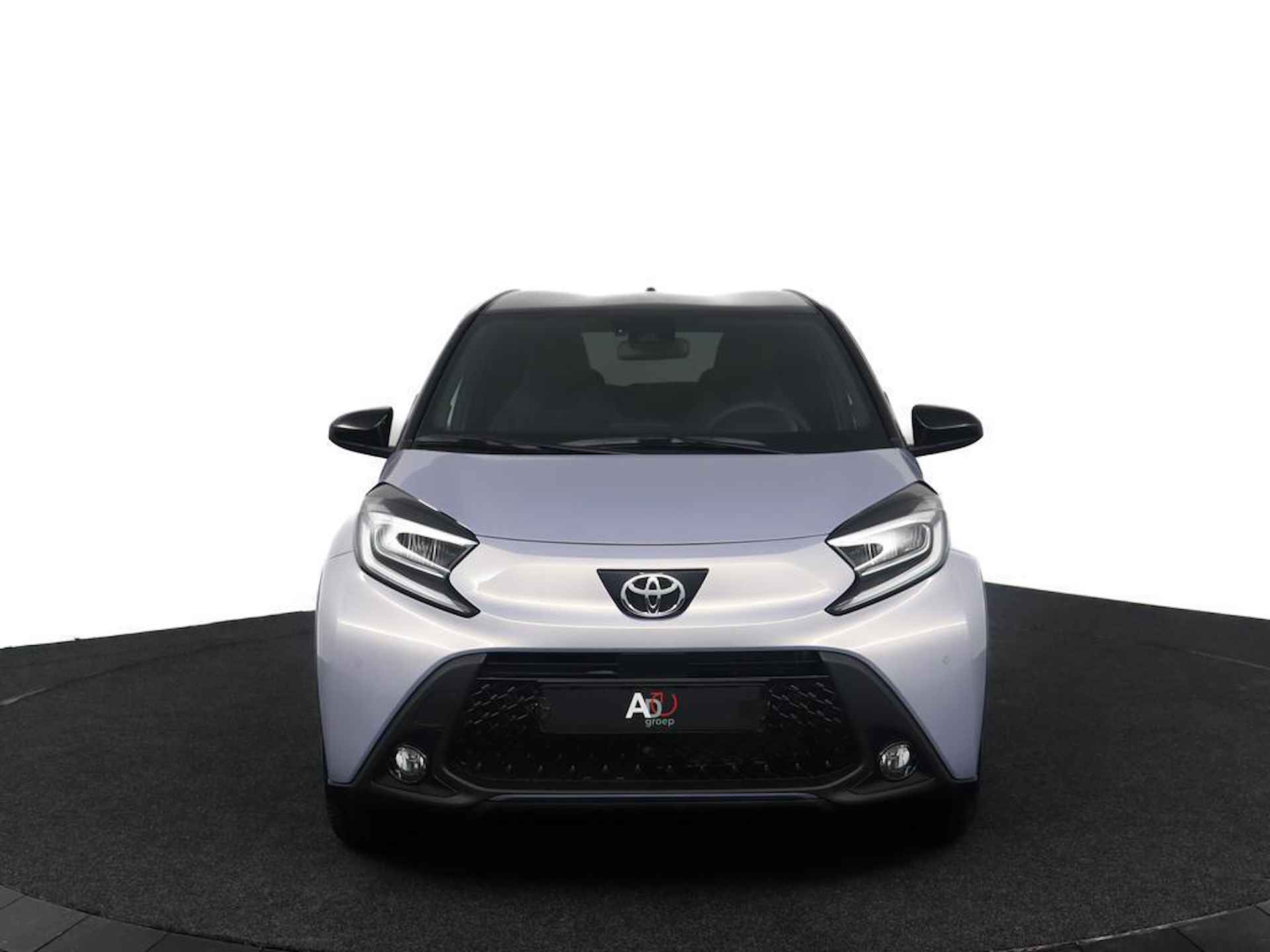 Toyota Aygo X 1.0 VVT-i MT JBL | Adaptive Cruise Control | Navigatie | Apple Carplay | Android Auto | JBL audio | Stoelverwarming | - 14/42