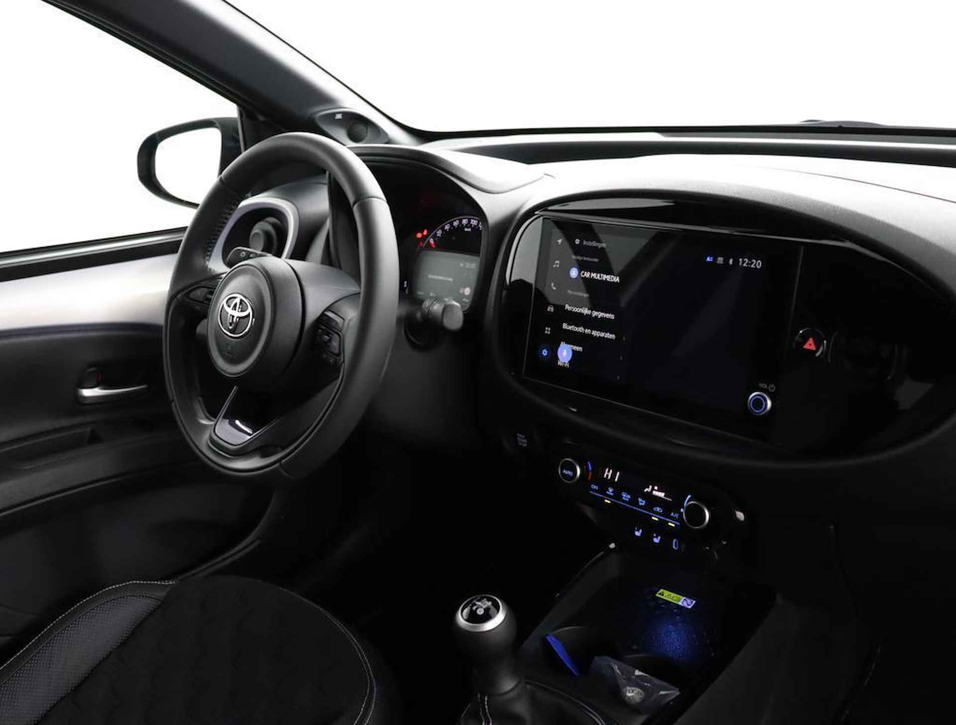 Toyota Aygo X 1.0 VVT-i MT JBL | Adaptive Cruise Control | Navigatie | Apple Carplay | Android Auto | JBL audio | Stoelverwarming | - 40/42