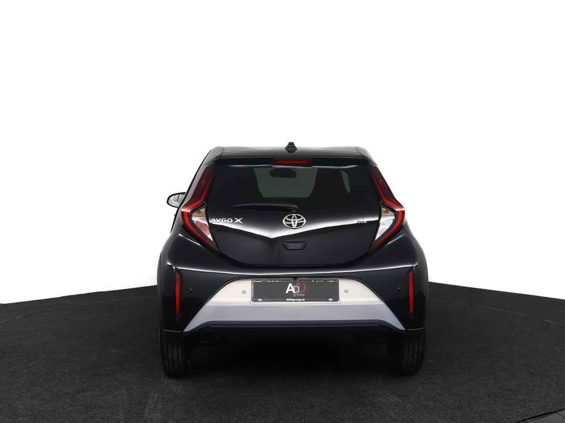 Toyota Aygo X 1.0 VVT-i MT JBL | Adaptive Cruise Control | Navigatie | Apple Carplay | Android Auto | JBL audio | Stoelverwarming | - 42/42