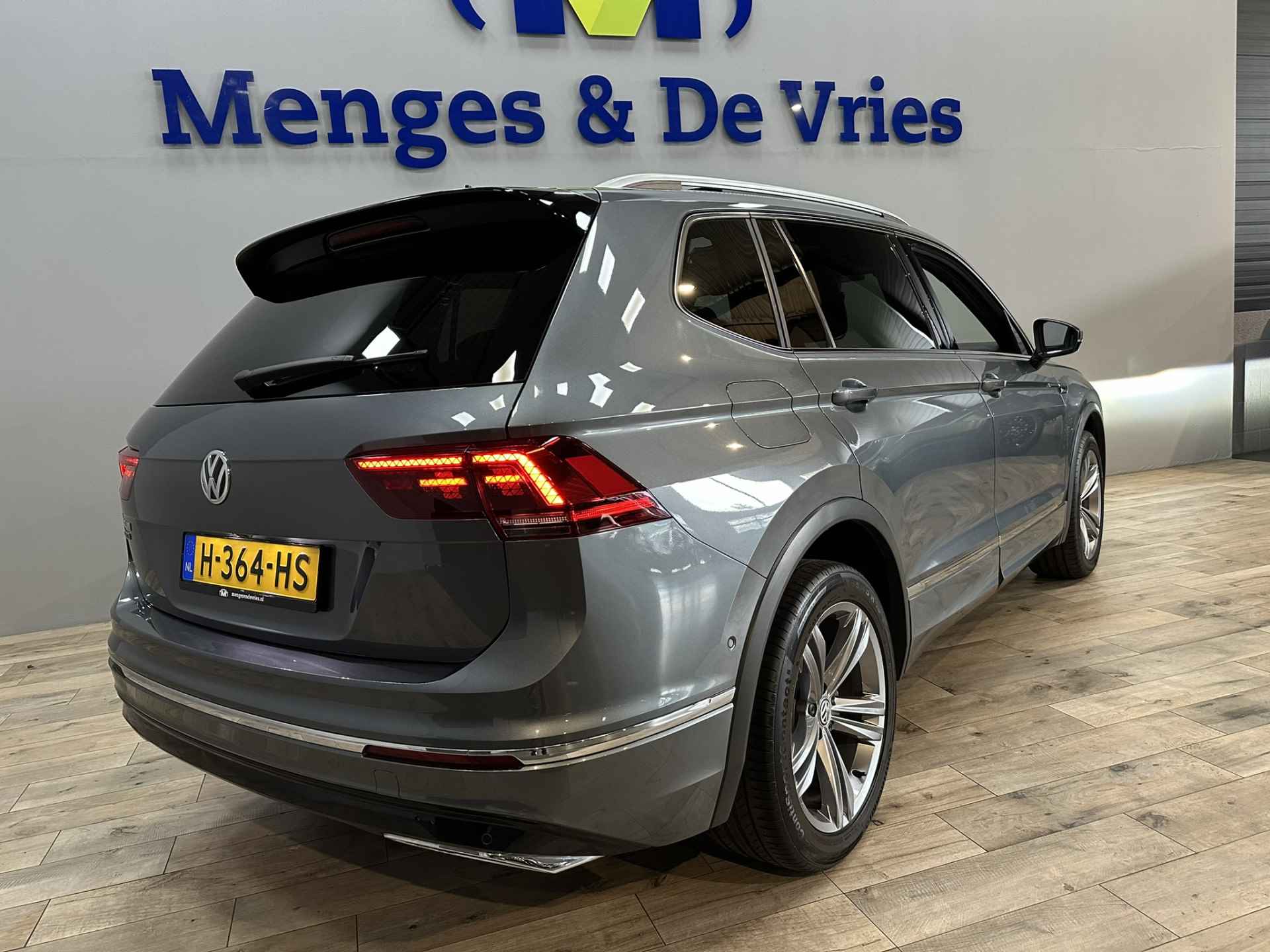 Volkswagen Tiguan Allspace 1.5 TSI Highline Business R 7pers. R Line | LED | Panorama | Virtual | Camera | Trekhaak | Adaptive Cruise | Massage stoelen | Apple Carplay Android Auto | Isofix | NAP | - 51/55