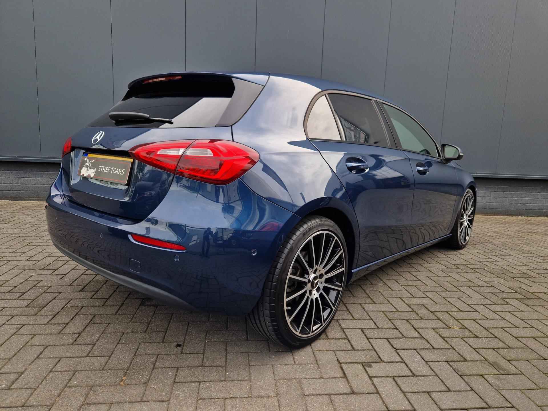 Mercedes-Benz A-klasse 180 d Launch Edition - 37/38