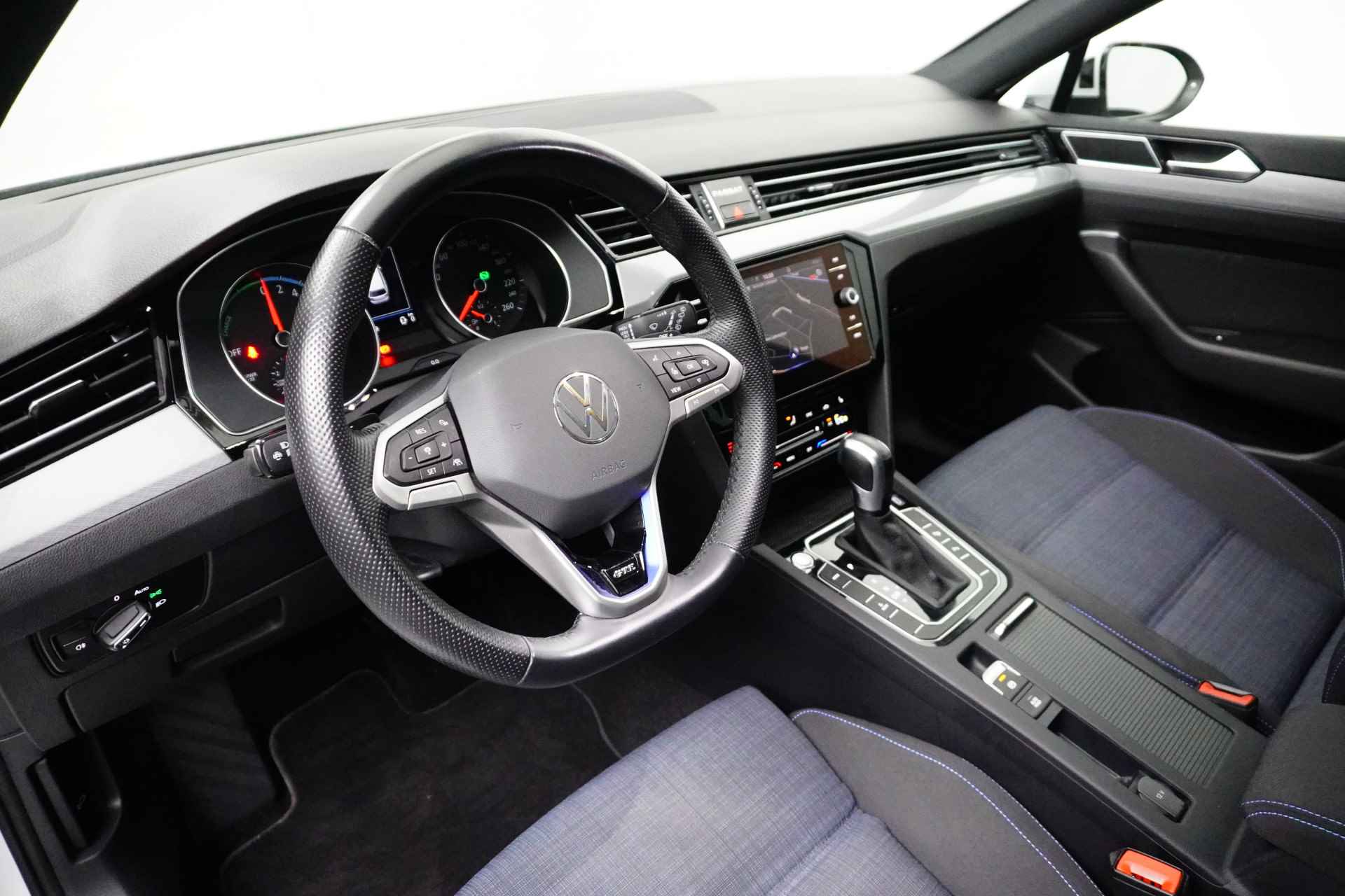 Volkswagen Passat Variant 1.4 TSI 204 pk PHEV GTE Business 6-DSG | Trekhaak elektrisch uitklapbaar | Dodehoek | ACC | - 16/34