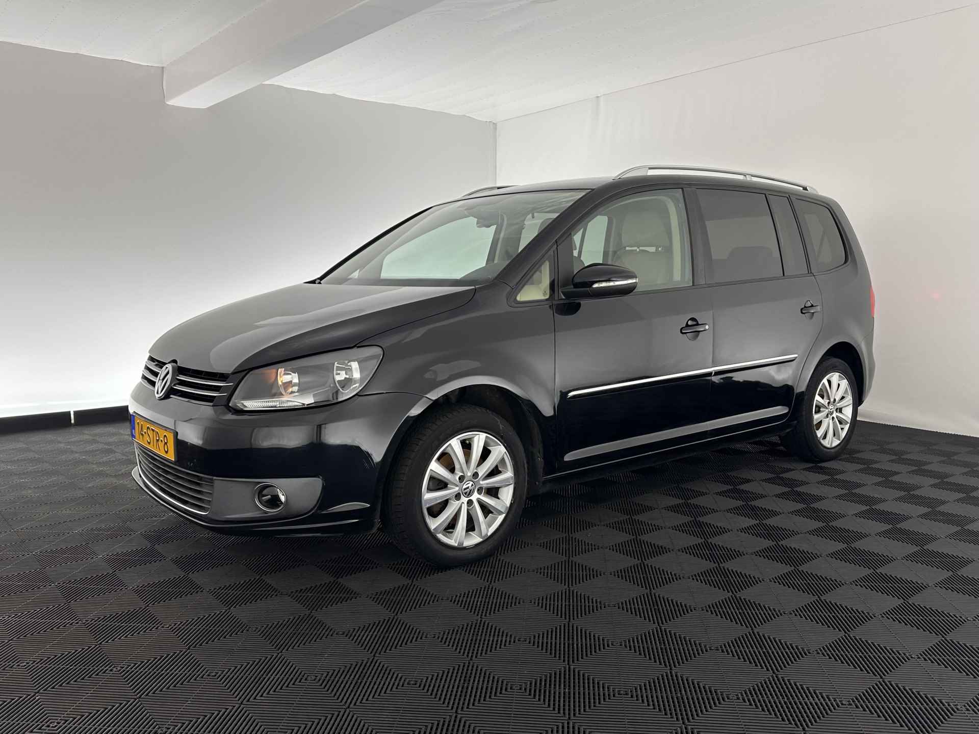 Volkswagen Touran 1.2 TSI Highline BlueMotion [ 7-Pers. ] *ALCANTARA/FABRIC-MAJA | COMFORT-SEATS | AIRCO | PDC | CRUISE | TOWBAR | 16''ALU * - 3/34