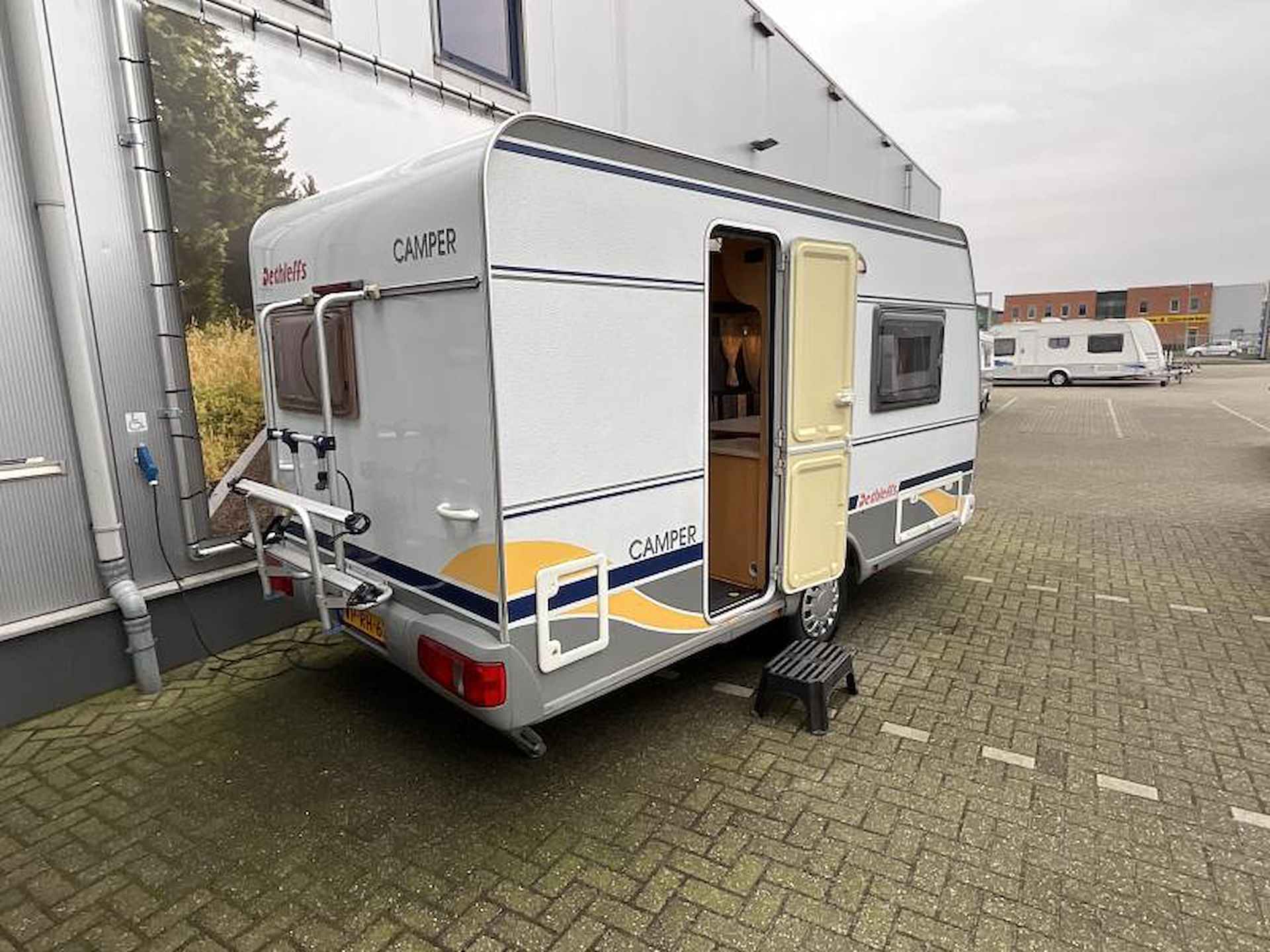 Dethleffs Camper 395 HK XL BED-COMPACT - 4/12