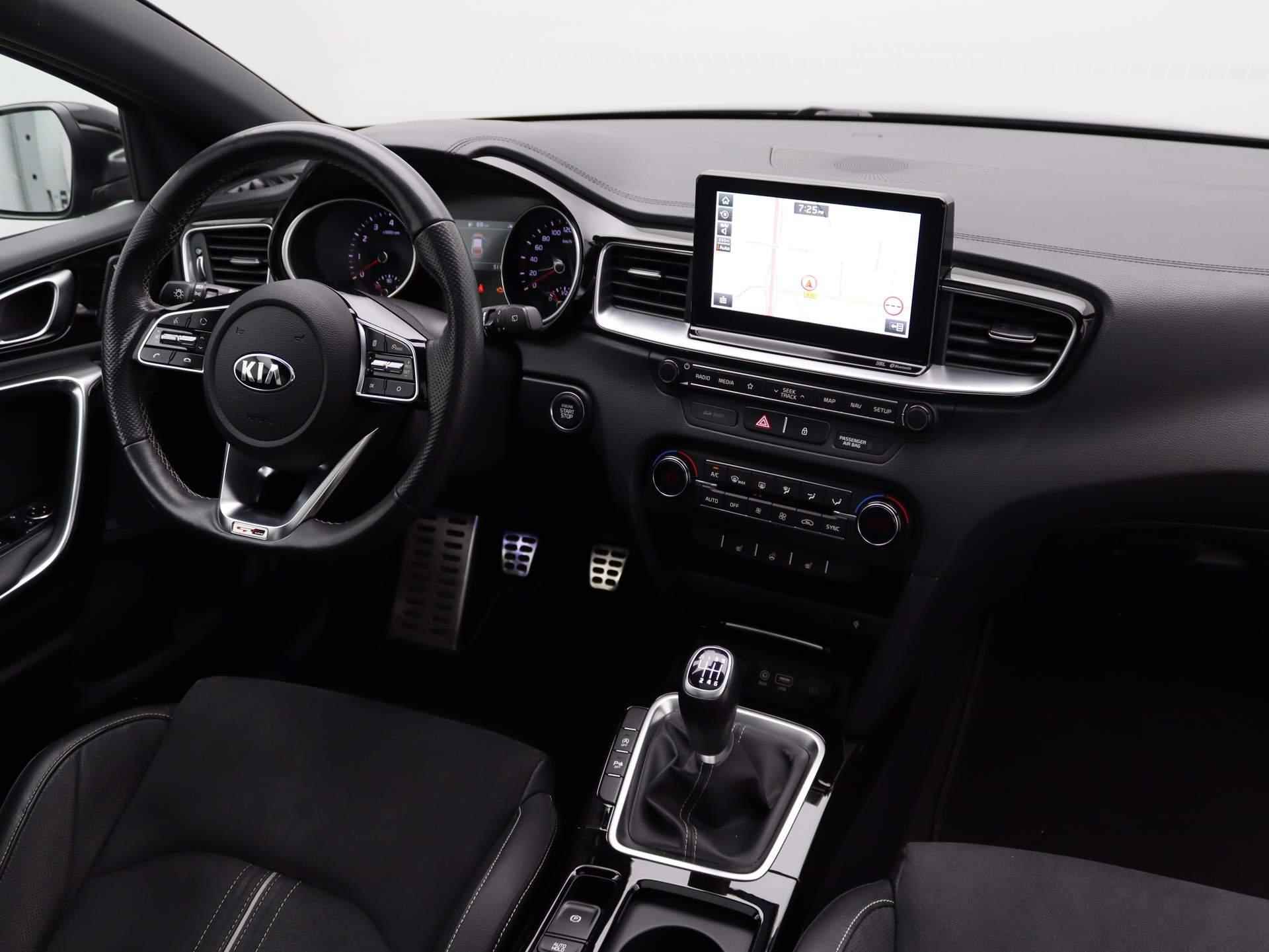 Kia ProCeed 1.4 T-GDI GT-PlusLine Elekt. Achterklep | Premium Sound | Pano Dak | LM Velgen 18"| All Season | Navi | Camera - 8/44