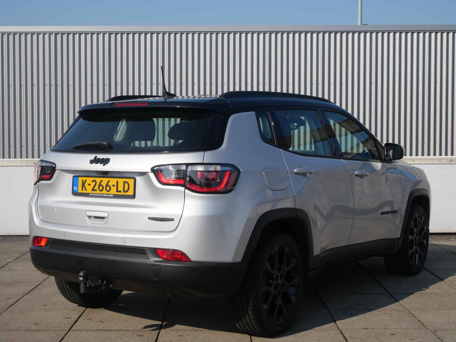 Jeep Compass 1.3T Night Eagle Liberty Edition | Trekhaak 1750KG trekgewicht | Clima | Navi | Carplay | - 6/24