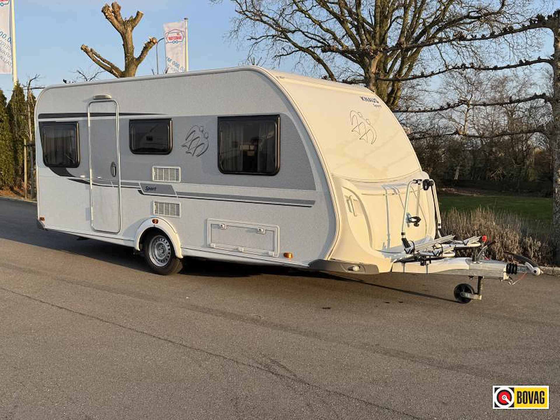 Knaus Sport 460 EU Mover,Isabella voortent