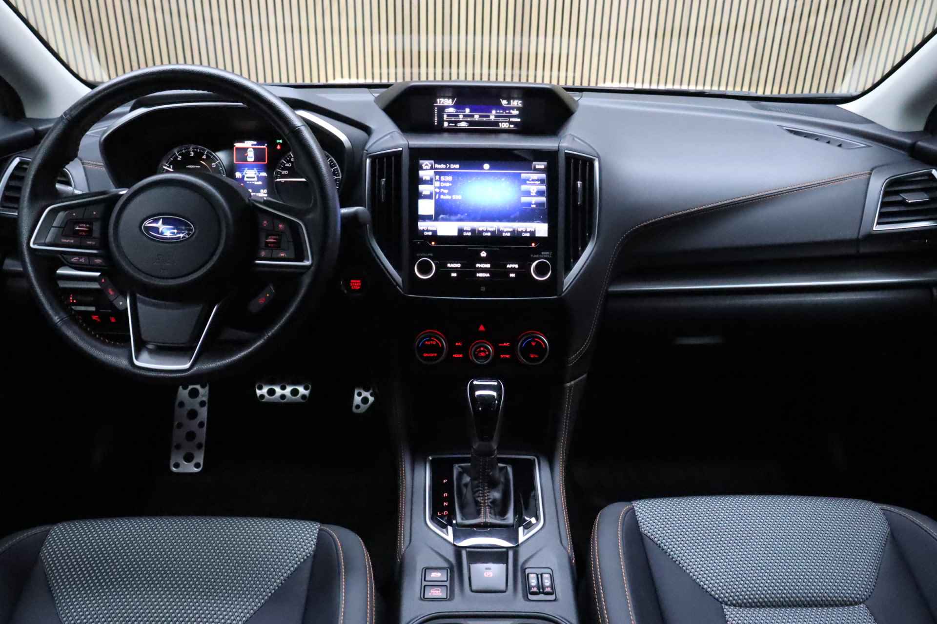 Subaru XV 1.6i Comfort CVT Automaat | Maps Navigatie | Adaptive Cruise | Camera | X- Mode | Dealer onderhouden - 11/35
