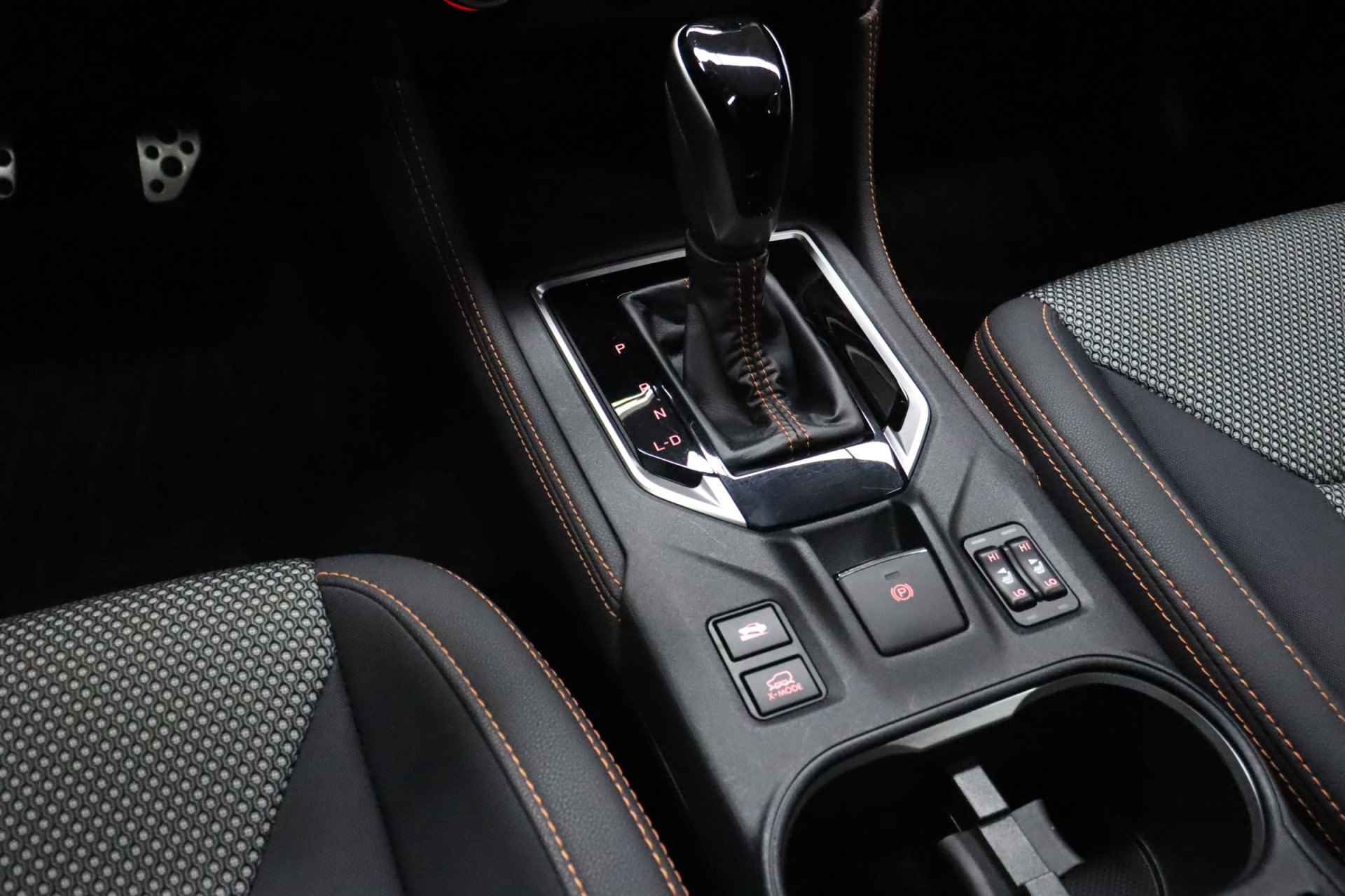 Subaru XV 1.6i Comfort CVT Automaat | Maps Navigatie | Adaptive Cruise | Camera | X- Mode | Dealer onderhouden - 14/35