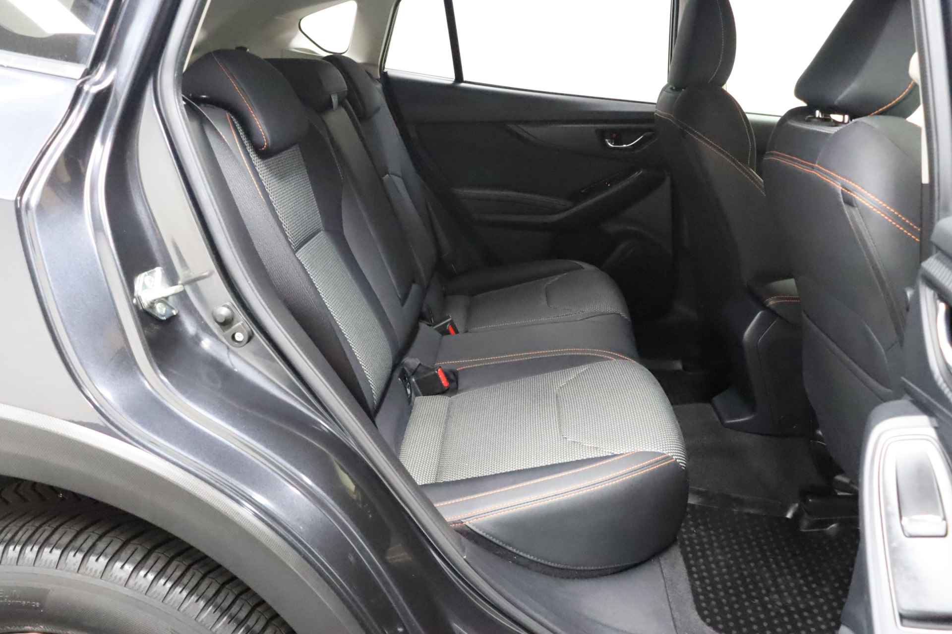 Subaru XV 1.6i Comfort CVT Automaat | Maps Navigatie | Adaptive Cruise | Camera | X- Mode | Dealer onderhouden - 30/35