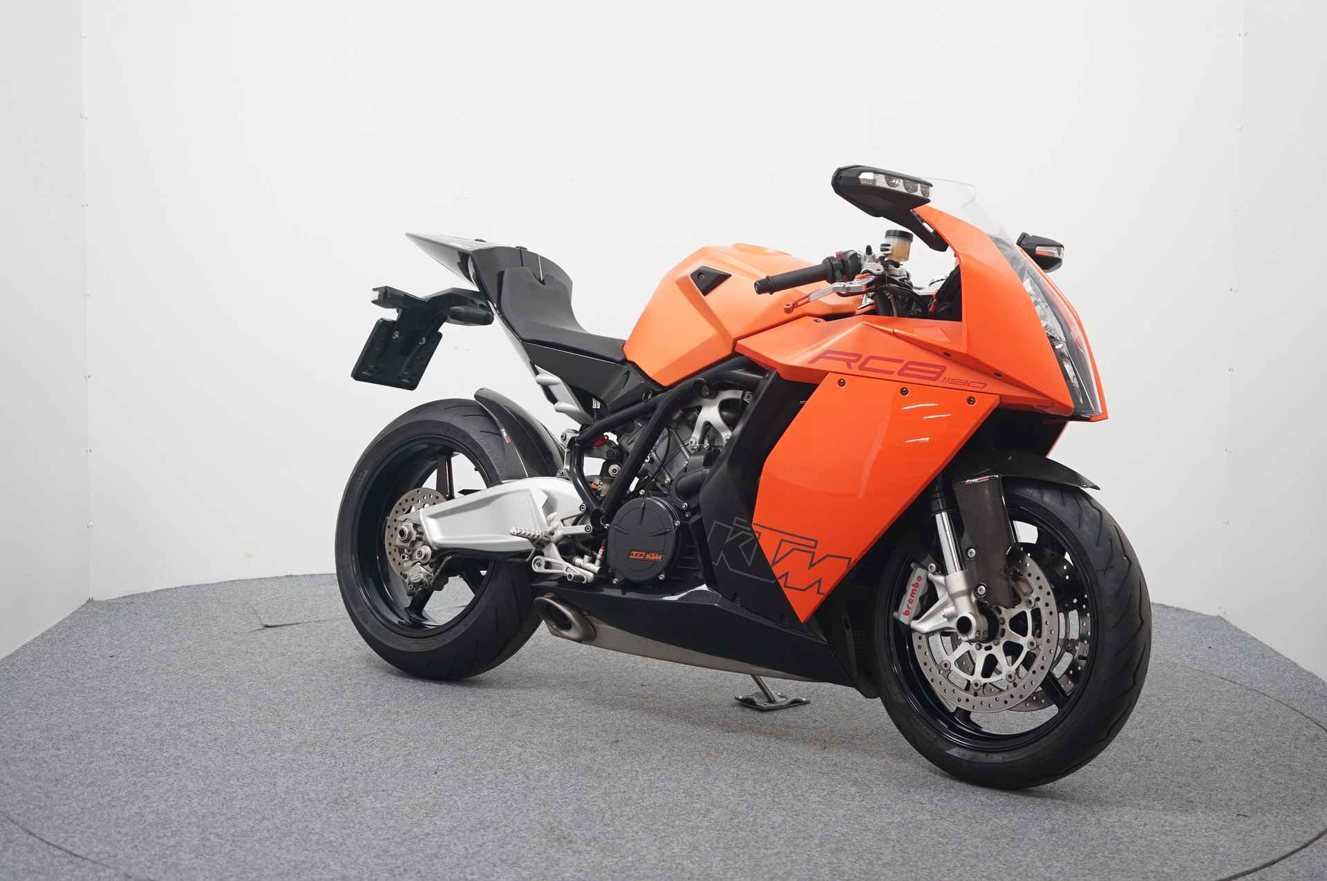 KTM 1190 RC8 - 2/20