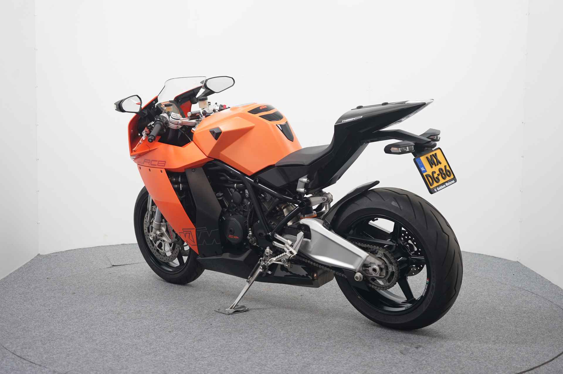 KTM 1190 RC8 - 6/20