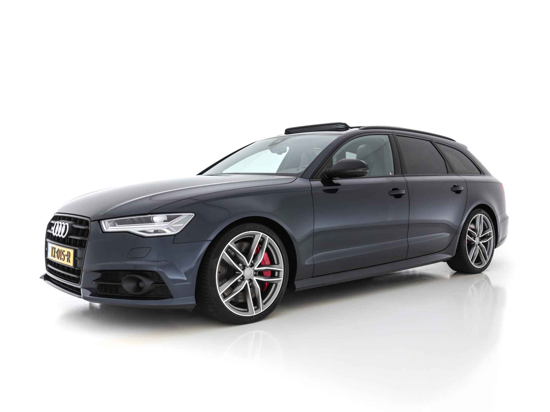 Audi S6 Avant 4.0 TFSI Pro Line Plus *PANO | RS-VALCONA-LEDER | ADAPTIVE-CRUISE | MATRIX-LED | CARBON-INT. | BOSE-SURROUND | DAB | AIR-SUSPENSION | CAMERA | NAVI-FULLMAP | ECC | PDC | MEMORY* - 3/40