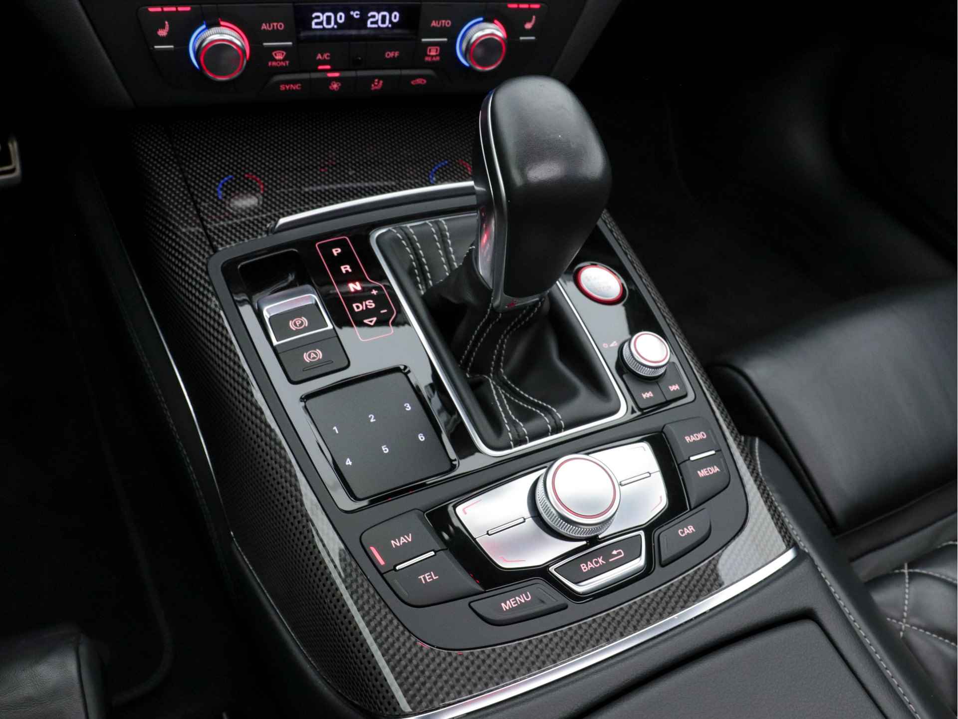 Audi S6 Avant 4.0 TFSI Pro Line Plus *PANO | RS-VALCONA-LEDER | ADAPTIVE-CRUISE | MATRIX-LED | CARBON-INT. | BOSE-SURROUND | DAB | AIR-SUSPENSION | CAMERA | NAVI-FULLMAP | ECC | PDC | MEMORY* - 12/40