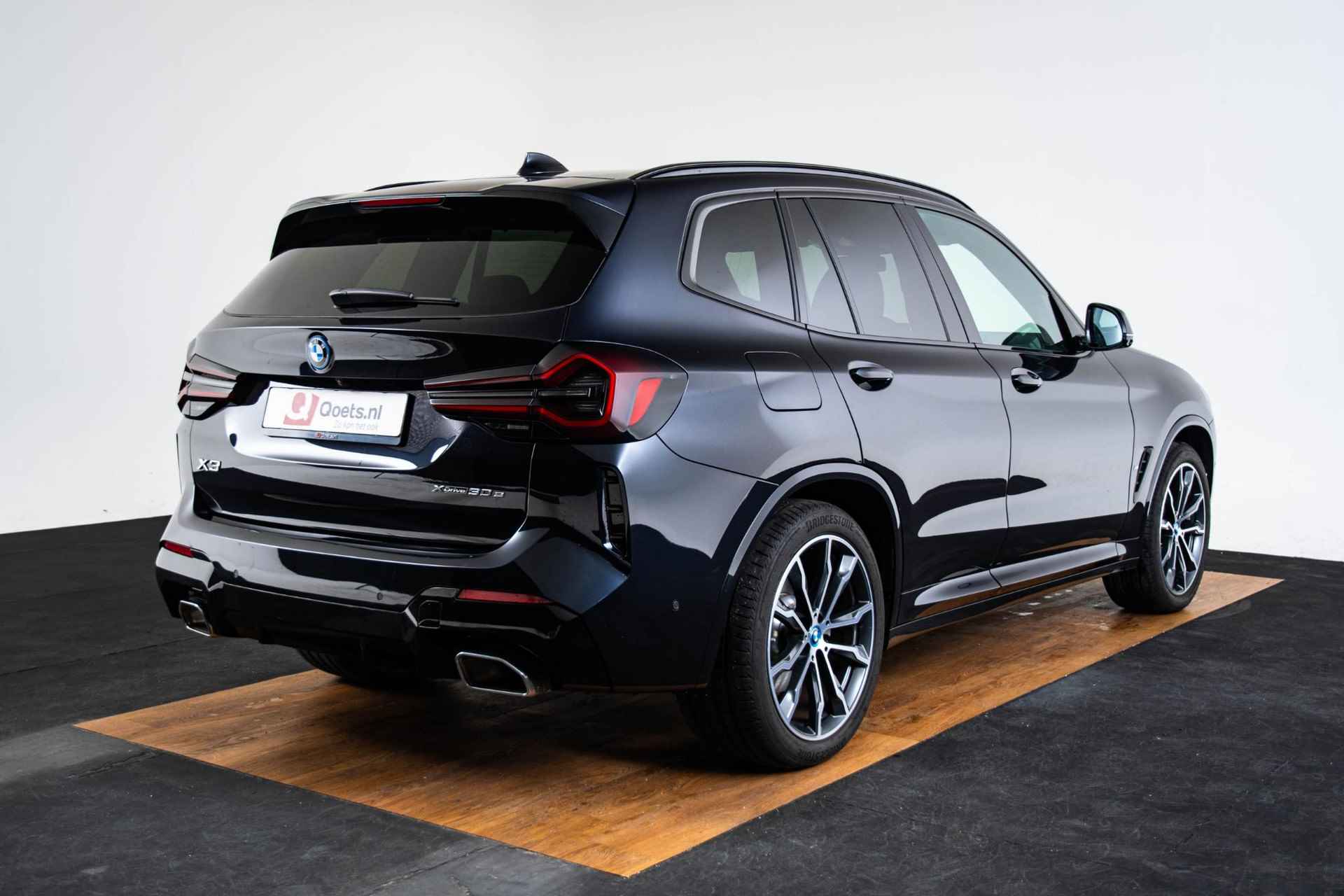 BMW X3 xDrive30e High Executive M Sport - Panoramadak - Parking Assistant Plus - Leder - Elektrisch verstelbare voorstoelen - Head-Up - Harman Kardon - 2/71