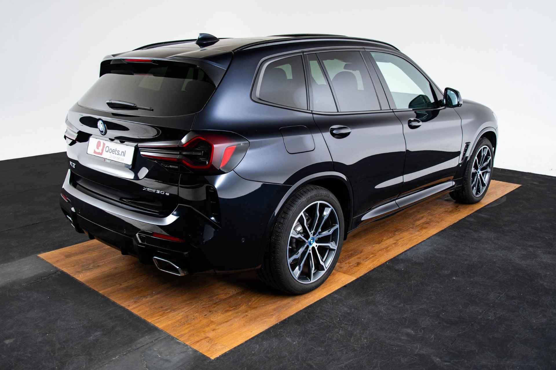 BMW X3 xDrive30e High Executive M Sport - Panoramadak - Parking Assistant Plus - Leder - Elektrisch verstelbare voorstoelen - Head-Up - Harman Kardon - 9/71